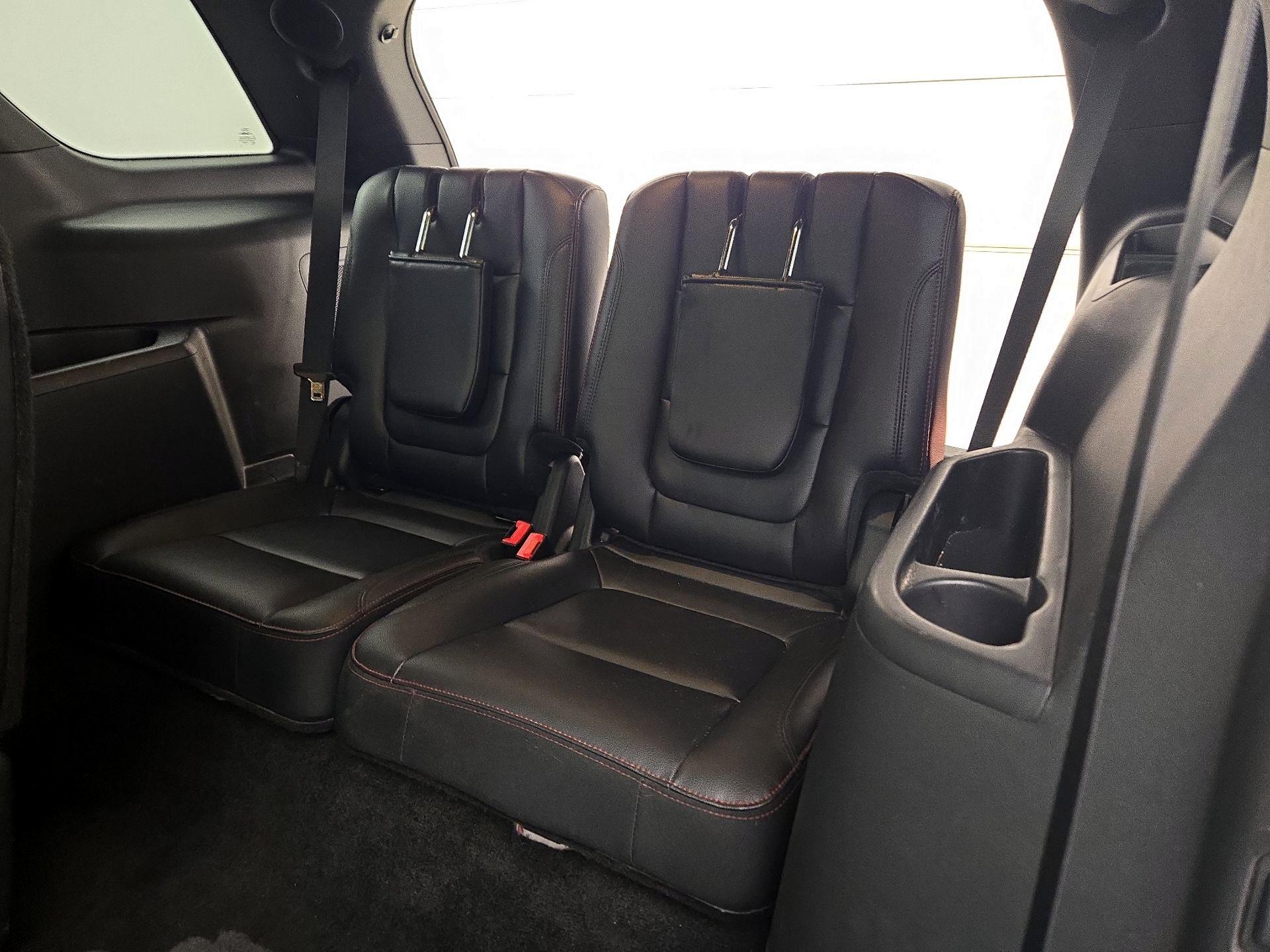 Thumbnail: 2016 Ford Explorer - 19