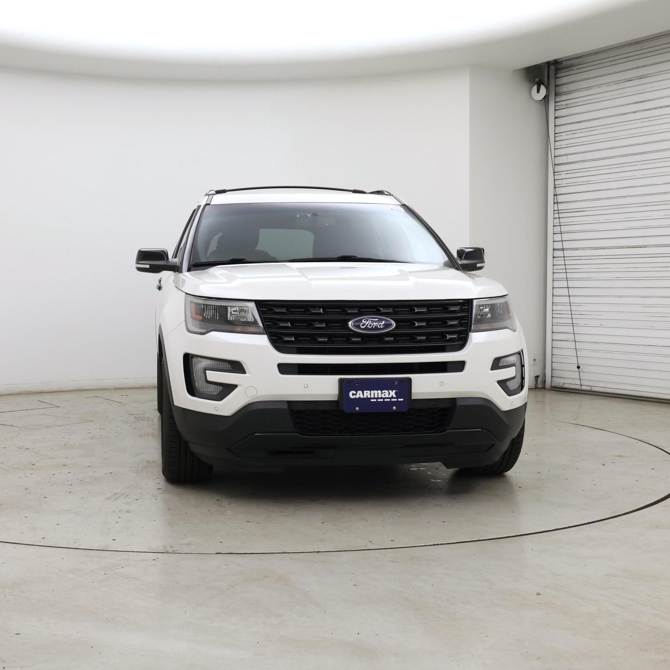 Thumbnail: 2016 Ford Explorer - 5
