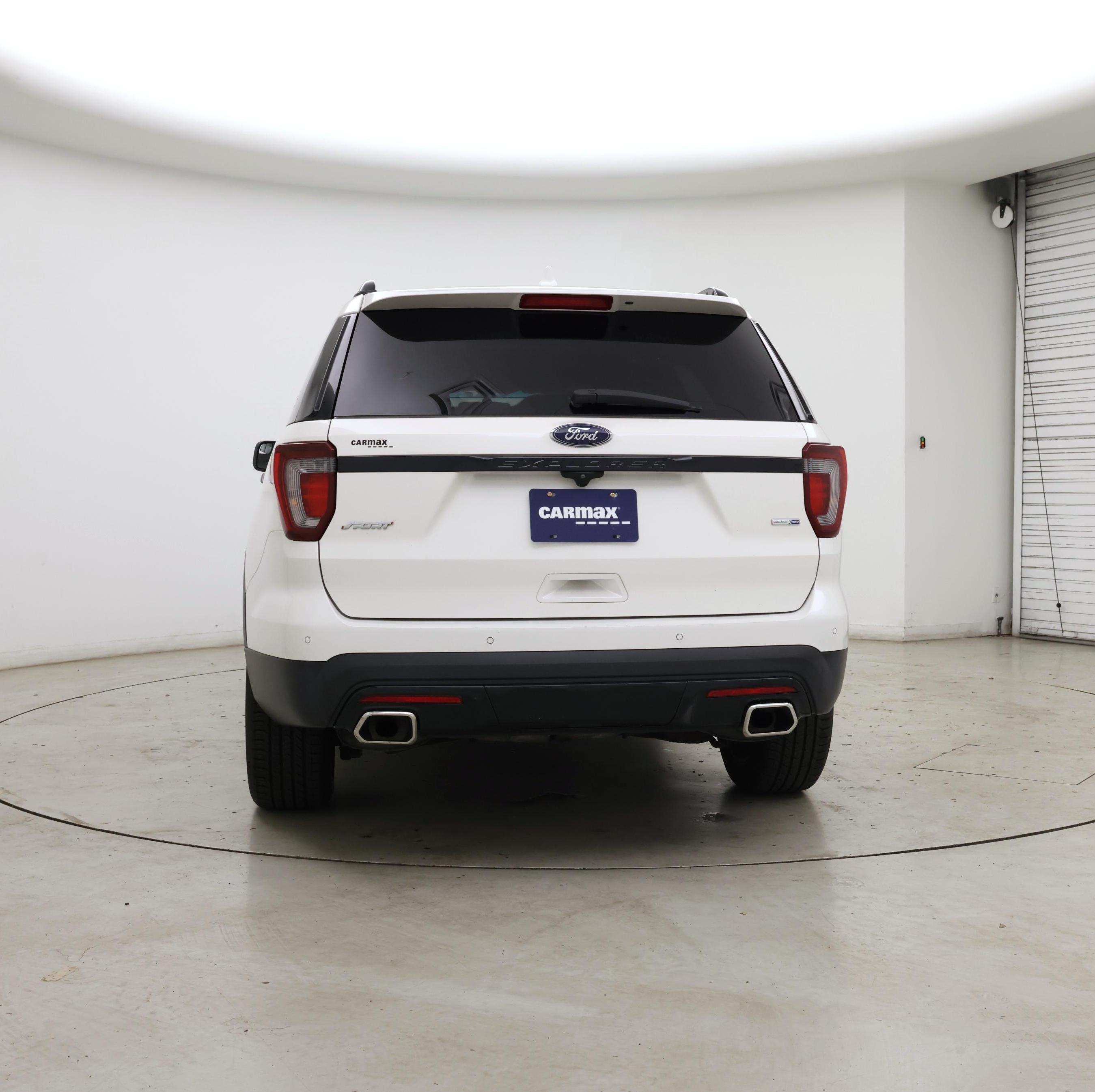 Thumbnail: 2016 Ford Explorer - 6