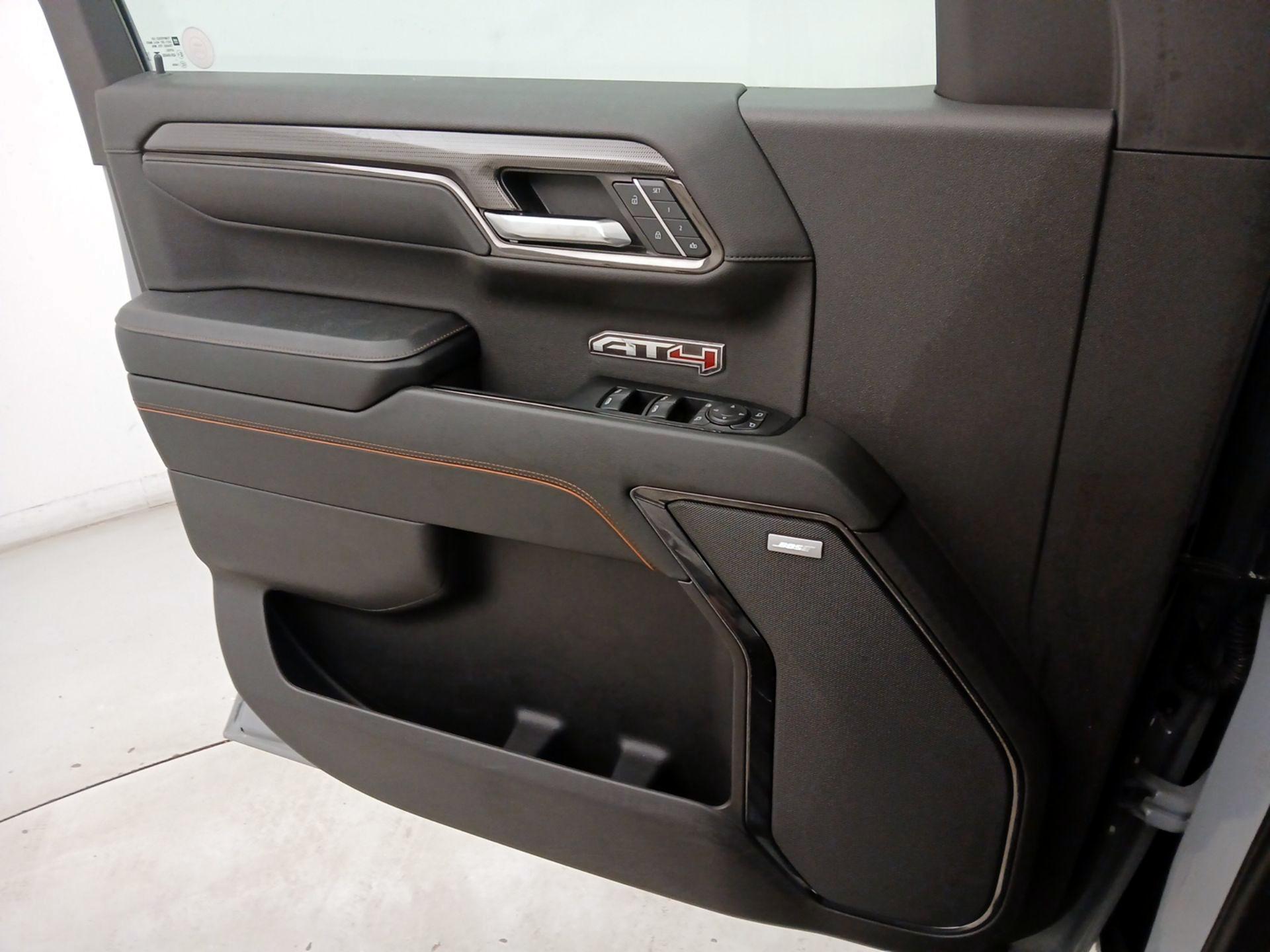 Thumbnail: 2024 GMC Sierra 1500 - 12