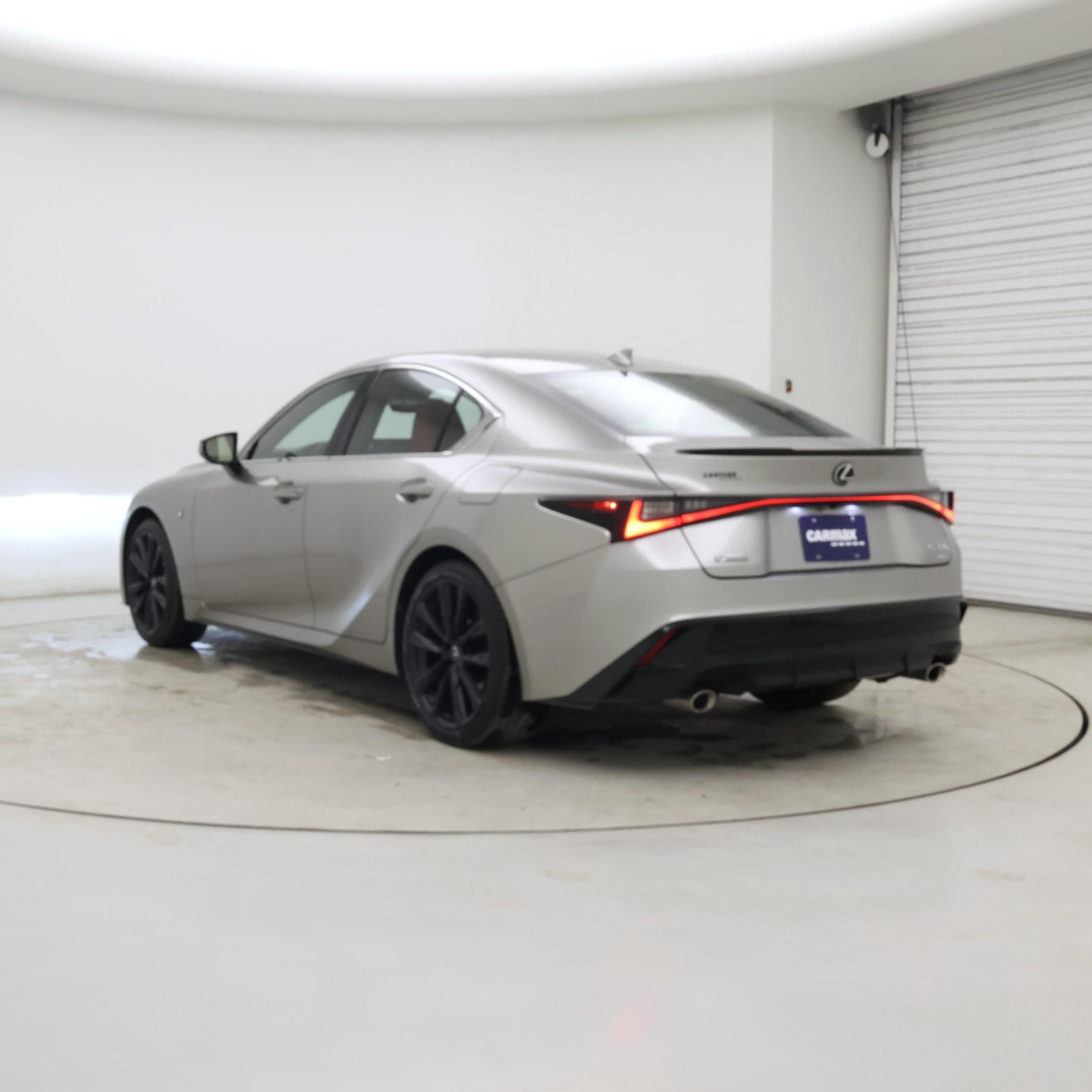 Thumbnail: 2021 Lexus IS - 2