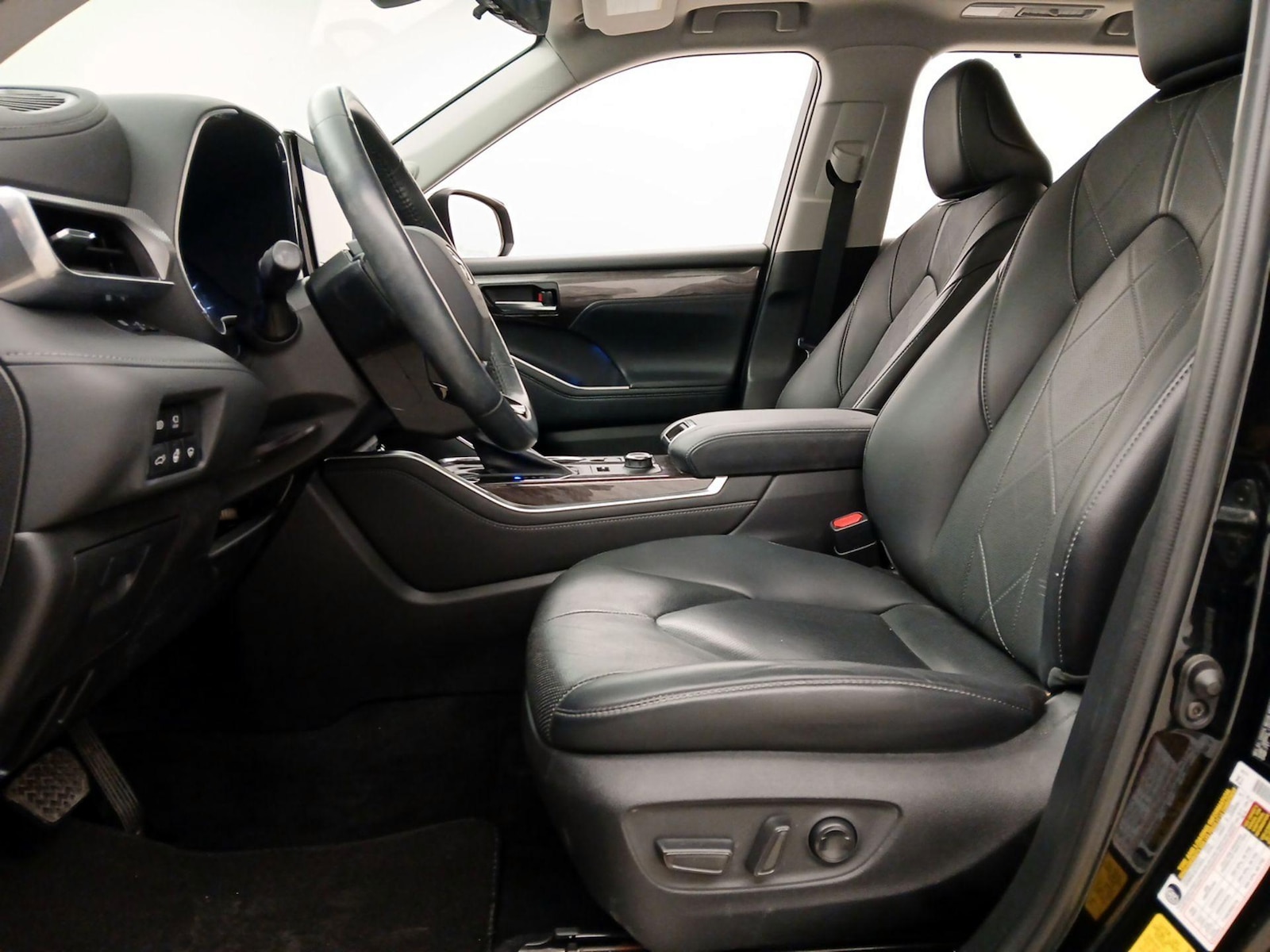 2021 Toyota Highlander Platinum - Photo 12