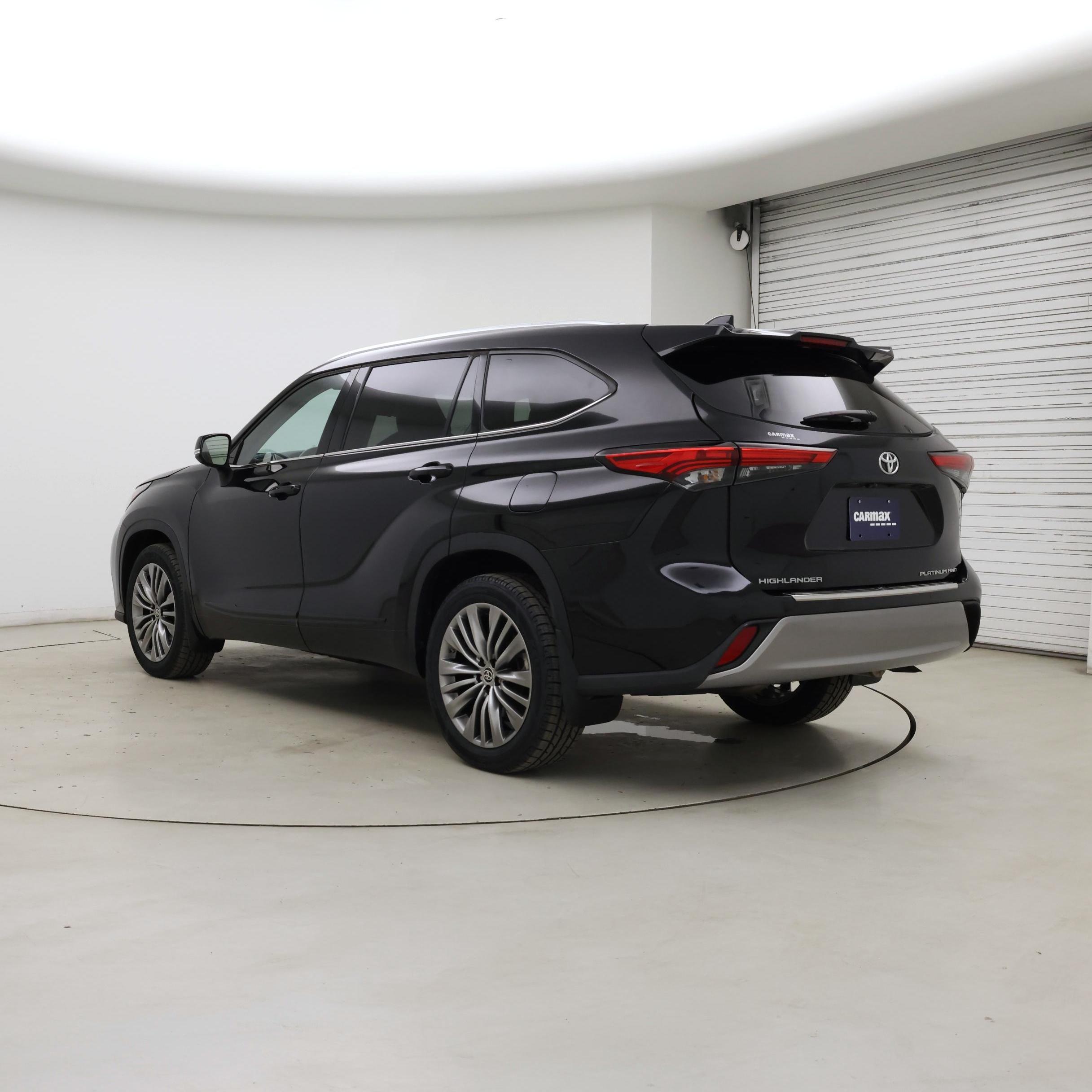 Thumbnail: 2021 Toyota Highlander - 2