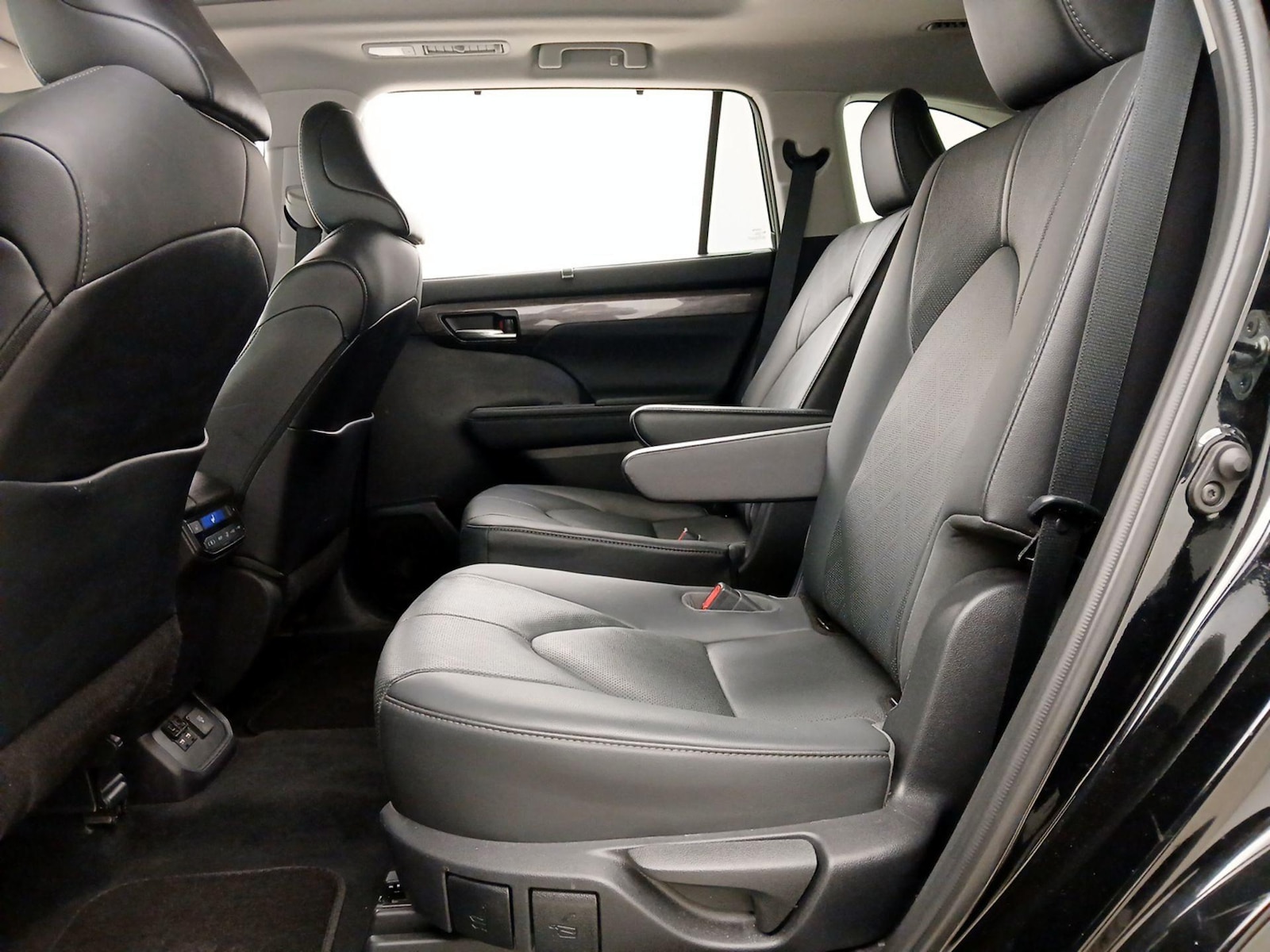 2021 Toyota Highlander Platinum - Photo 20