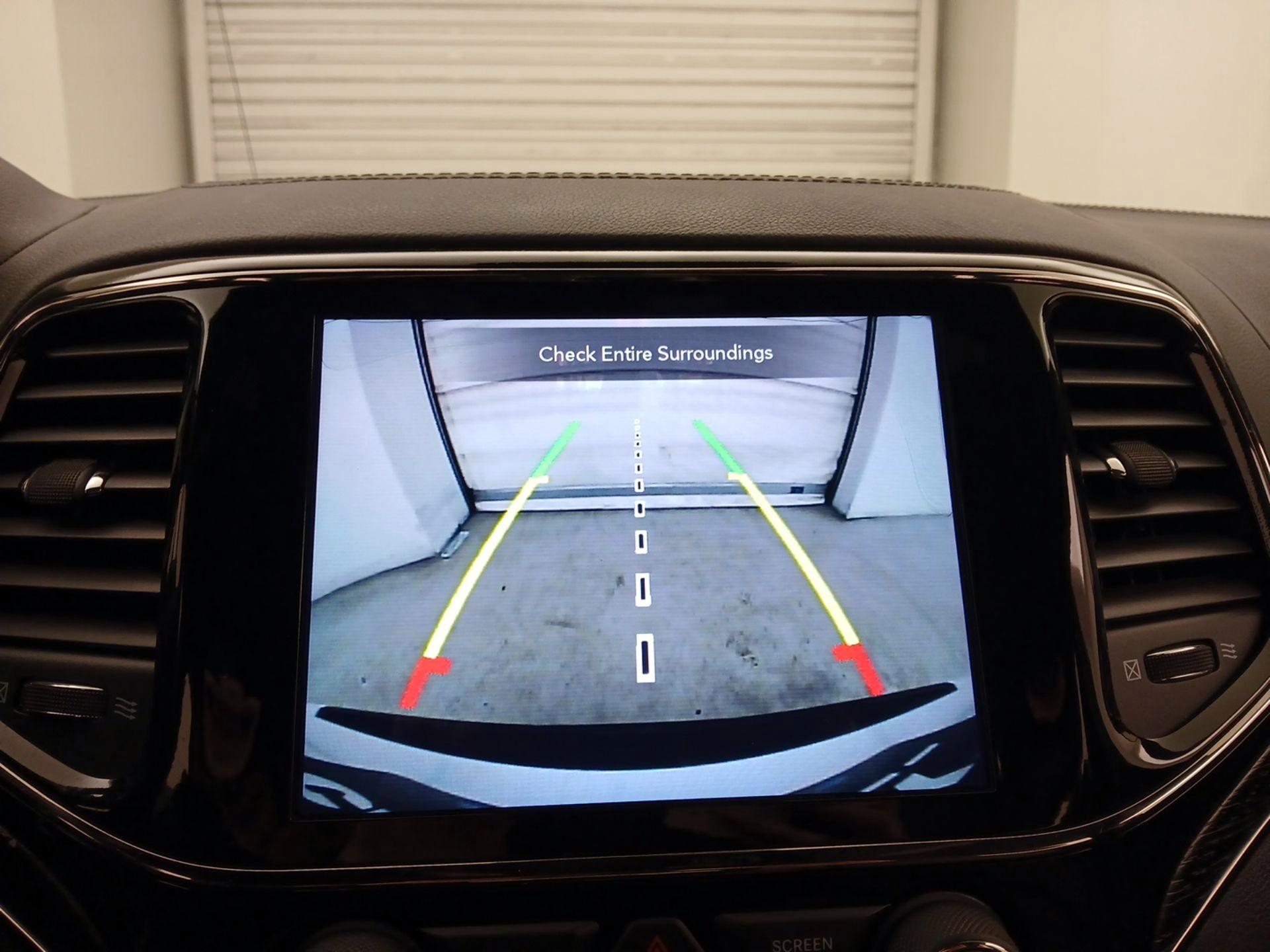 Thumbnail: 2020 Jeep Grand Cherokee - 15