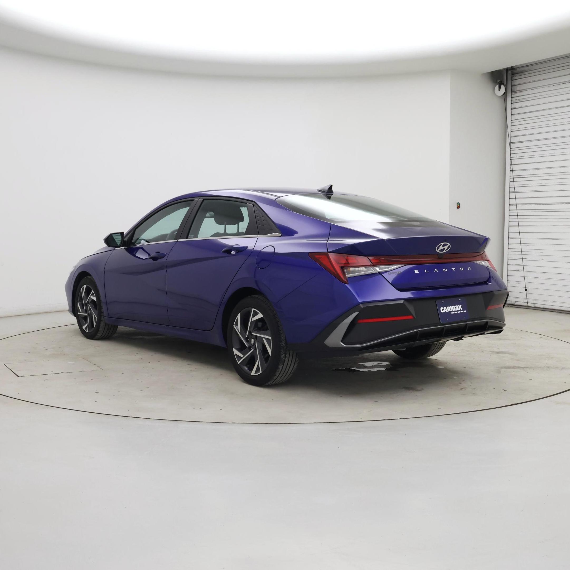 Thumbnail: 2024 Hyundai Elantra - 2