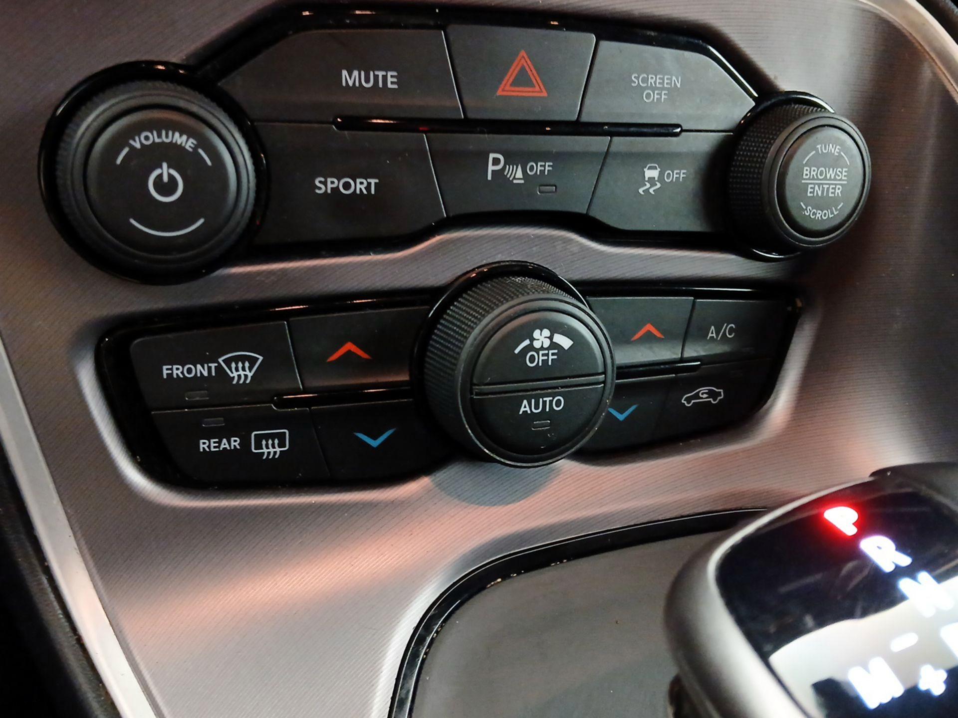 Thumbnail: 2021 Dodge Challenger - 16