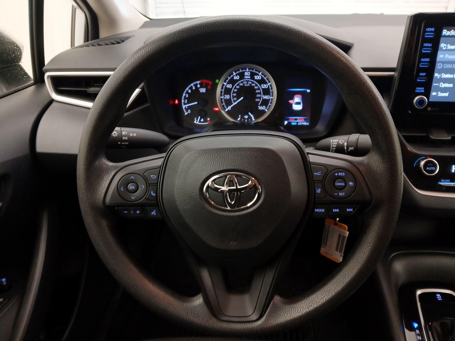 Thumbnail: 2022 Toyota Corolla - 10