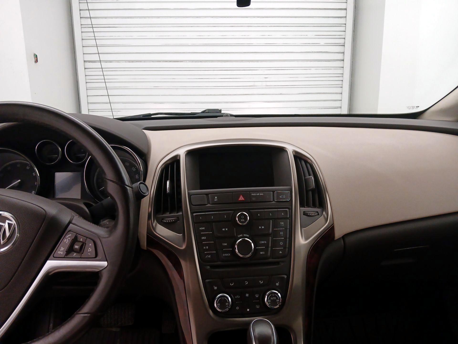 Thumbnail: 2016 Buick Verano - 9