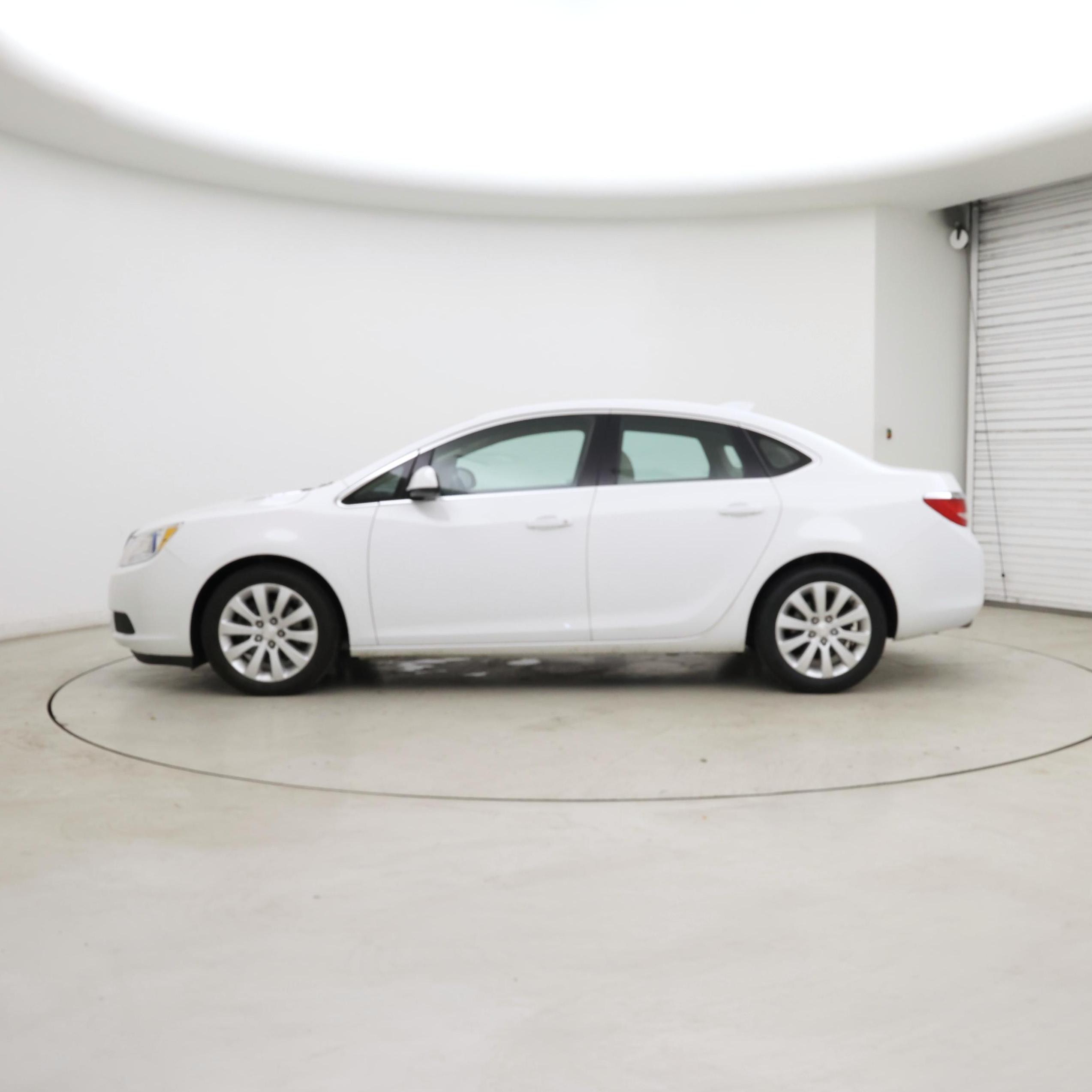 Thumbnail: 2016 Buick Verano - 3