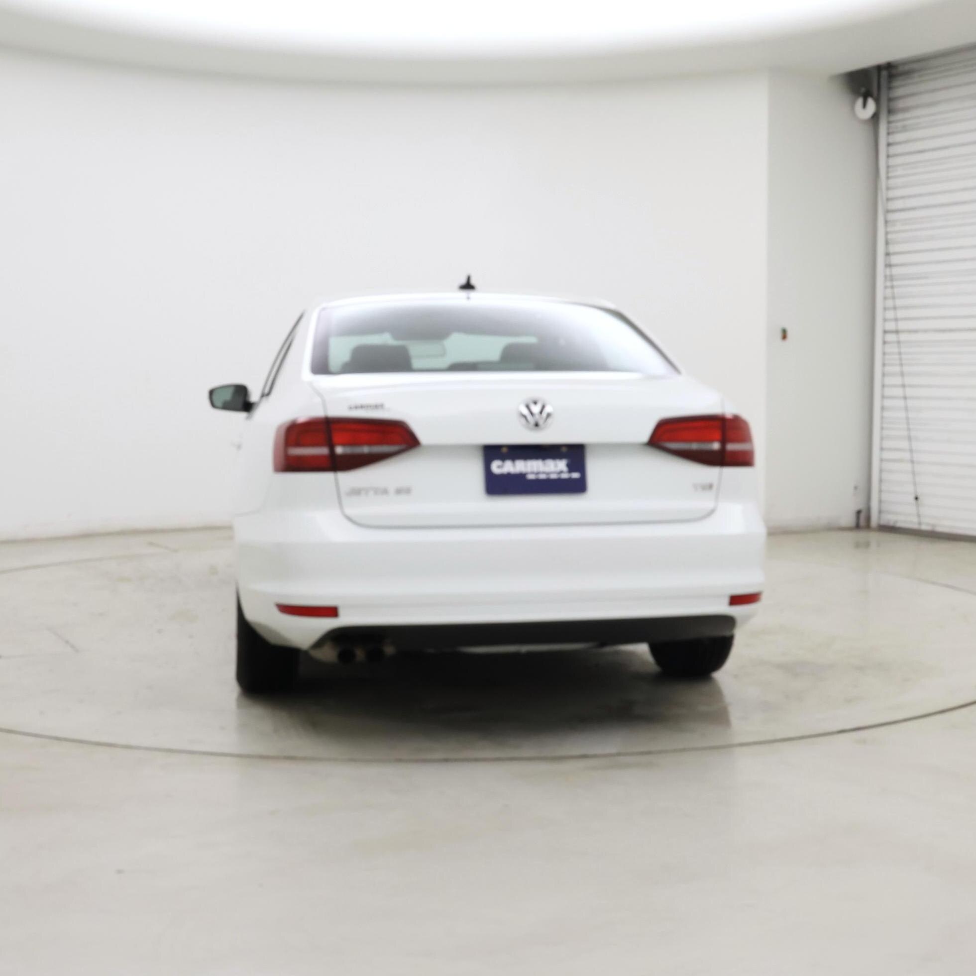 Thumbnail: 2017 Volkswagen Jetta - 6