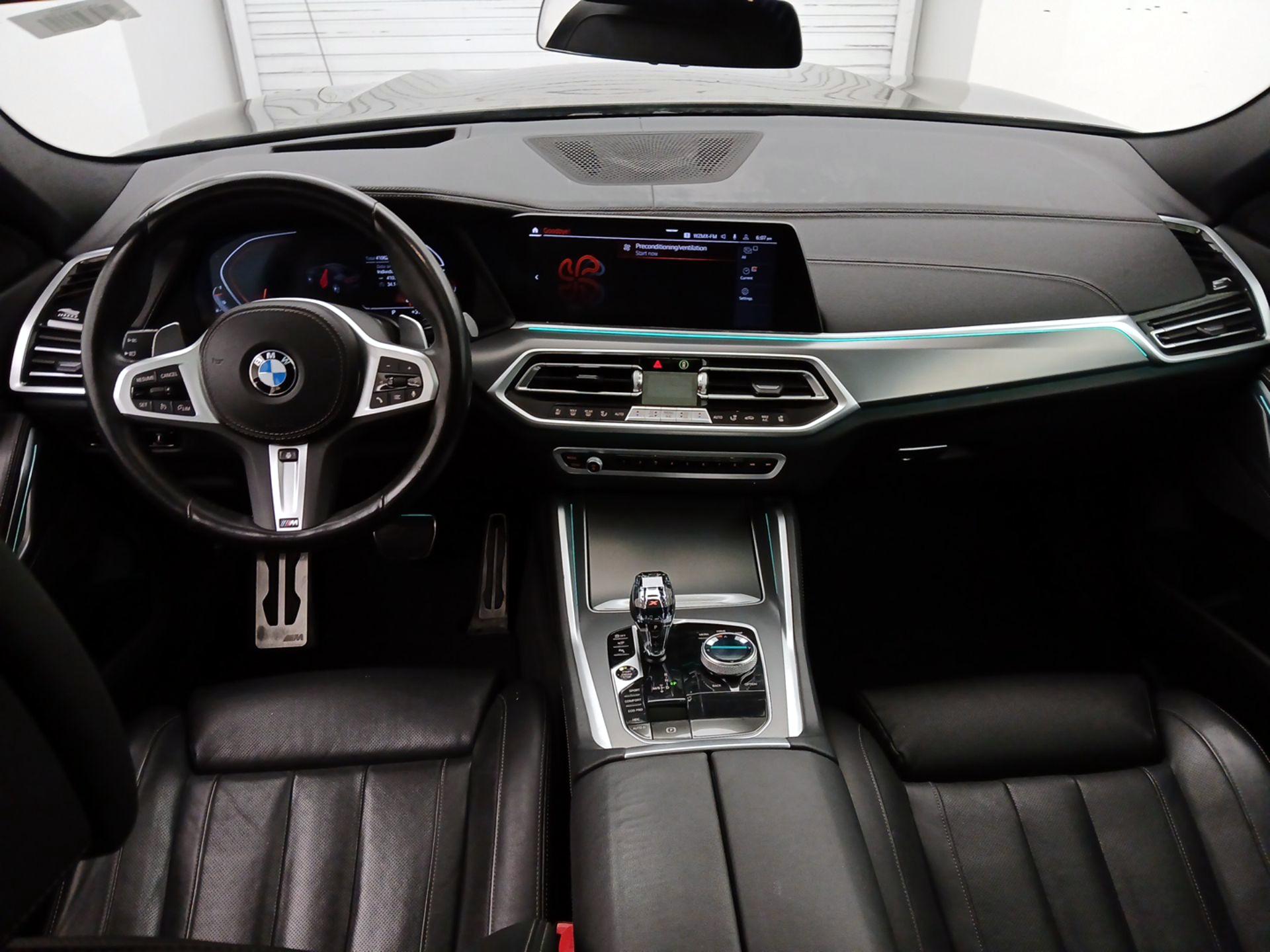 Thumbnail: 2022 BMW X6 - 9