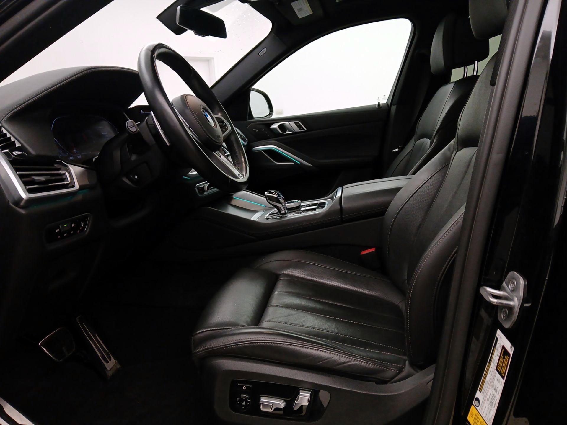 Thumbnail: 2022 BMW X6 - 11