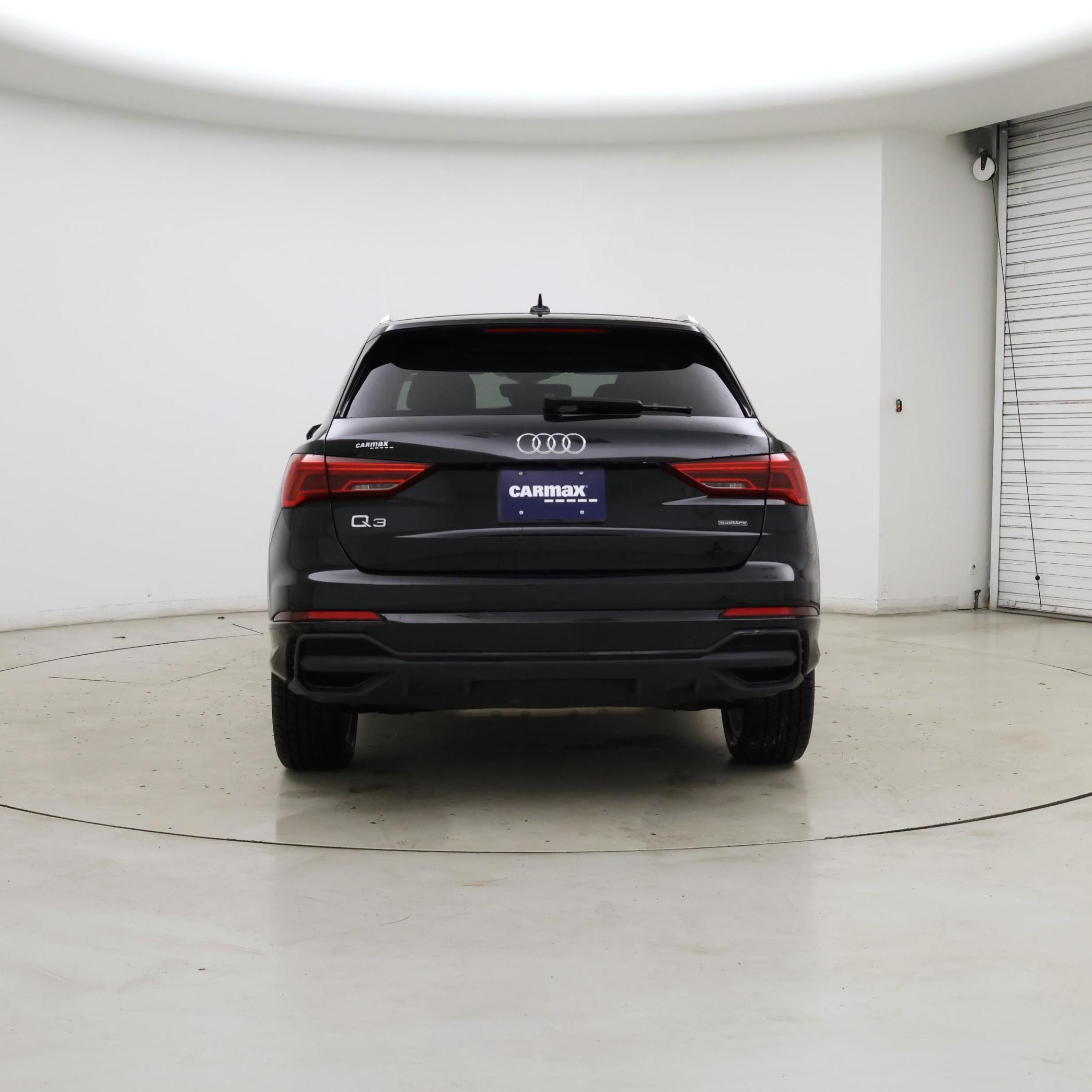 Thumbnail: 2024 Audi Q3 - 6