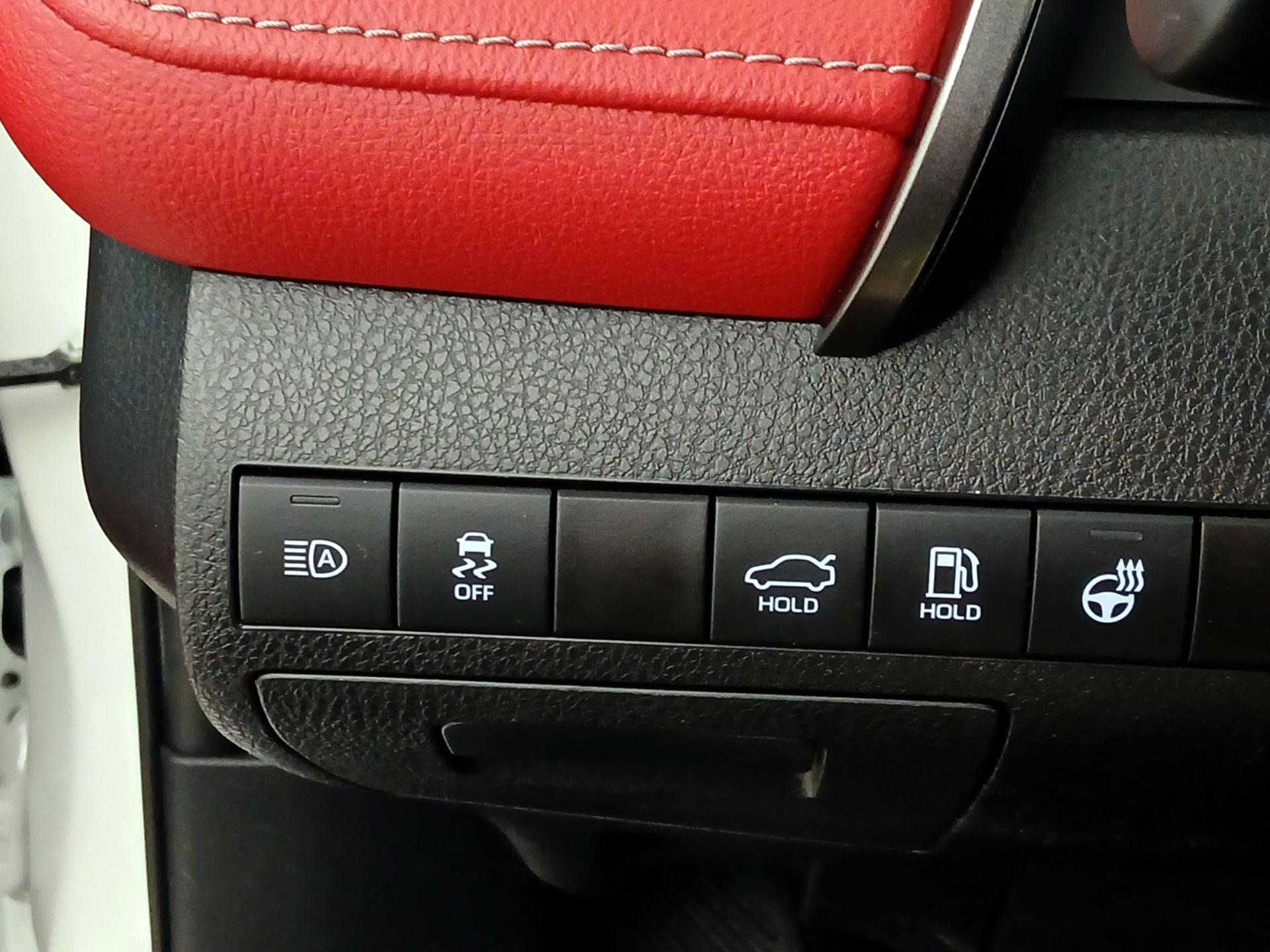 Thumbnail: 2023 Toyota Camry - 13