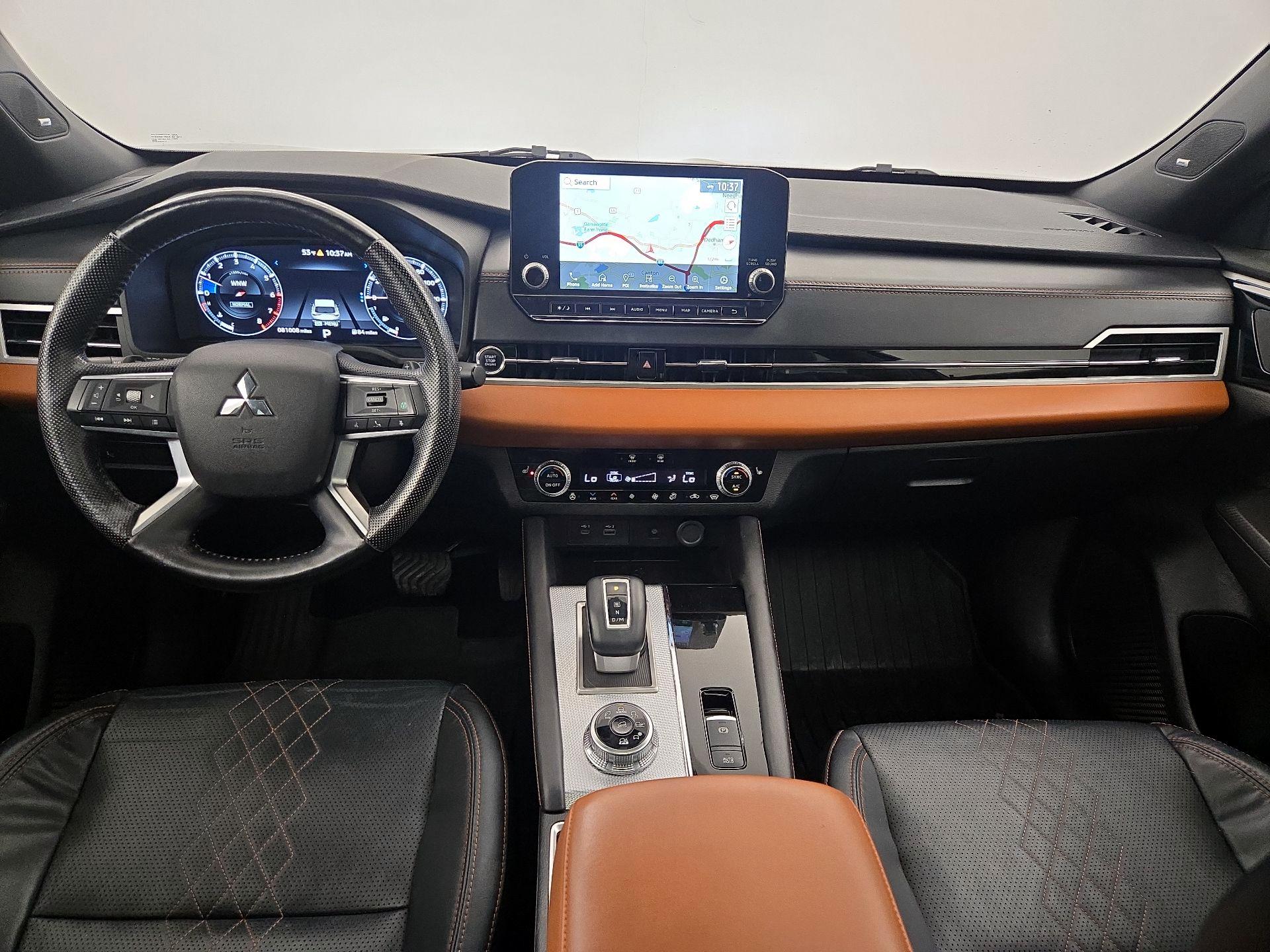 Thumbnail: 2022 Mitsubishi Outlander - 9