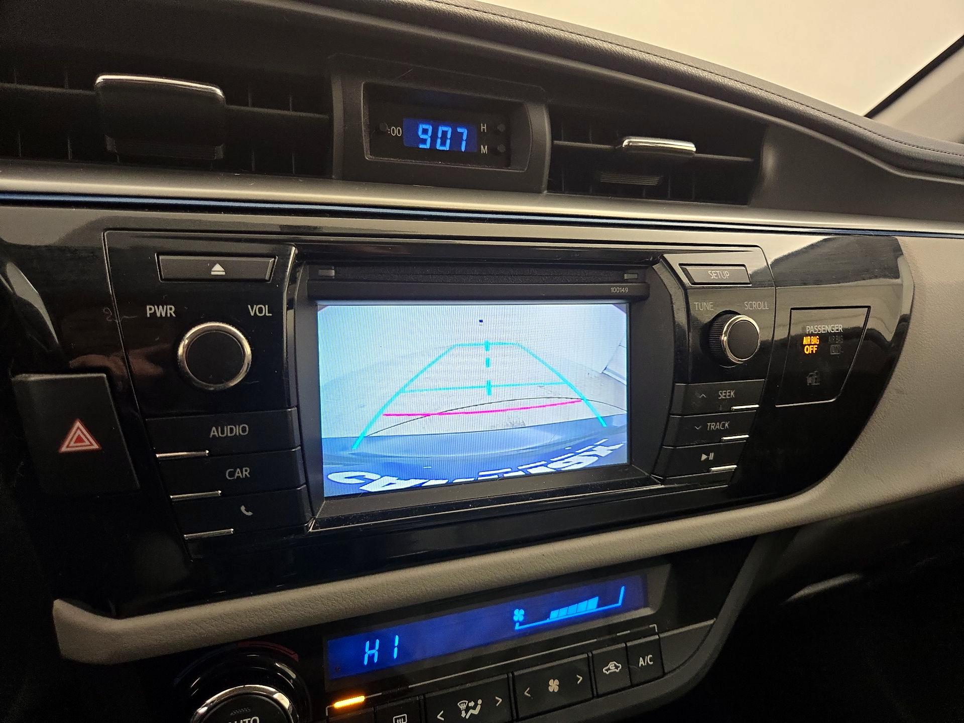 Thumbnail: 2015 Toyota Corolla - 14