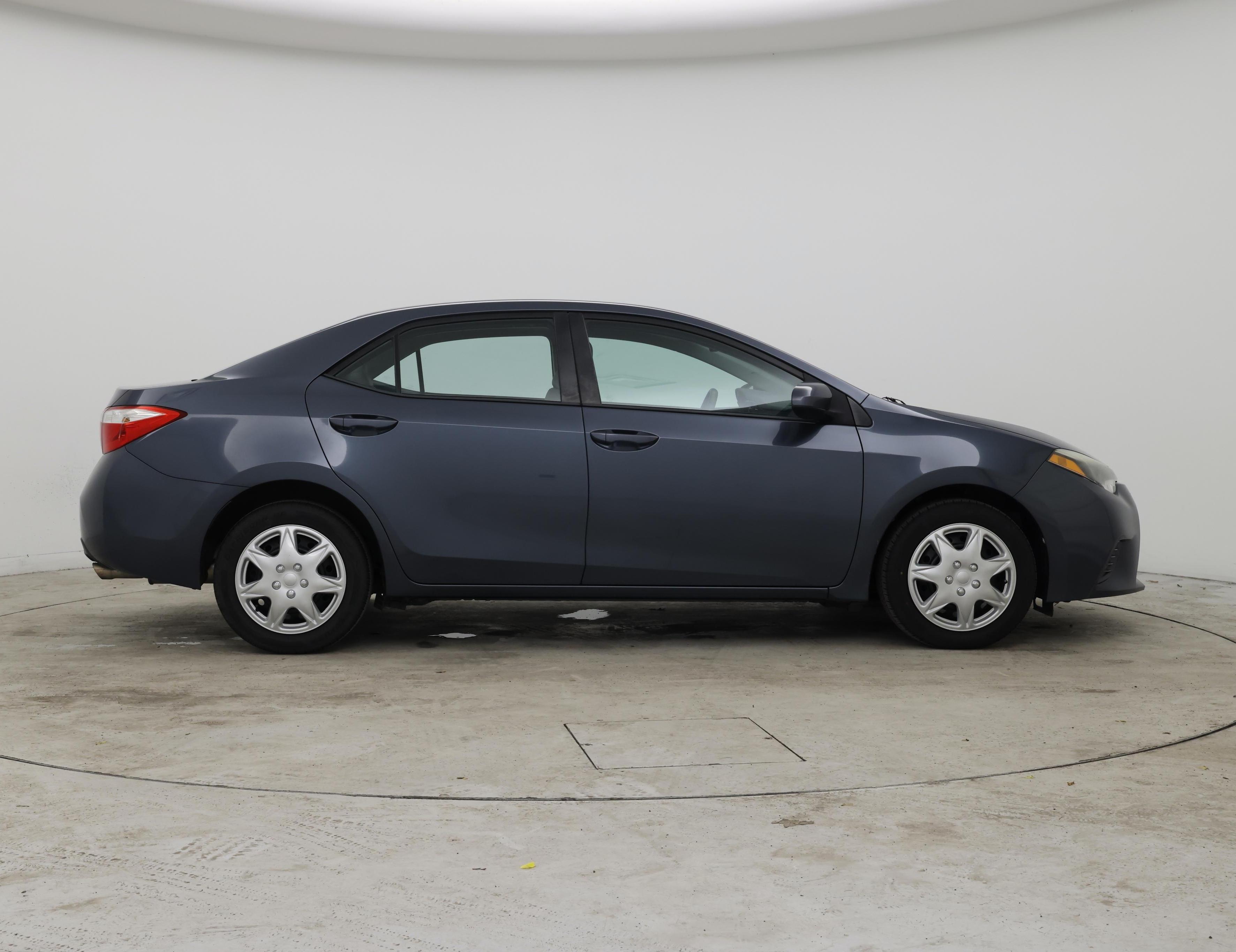 Thumbnail: 2015 Toyota Corolla - 7