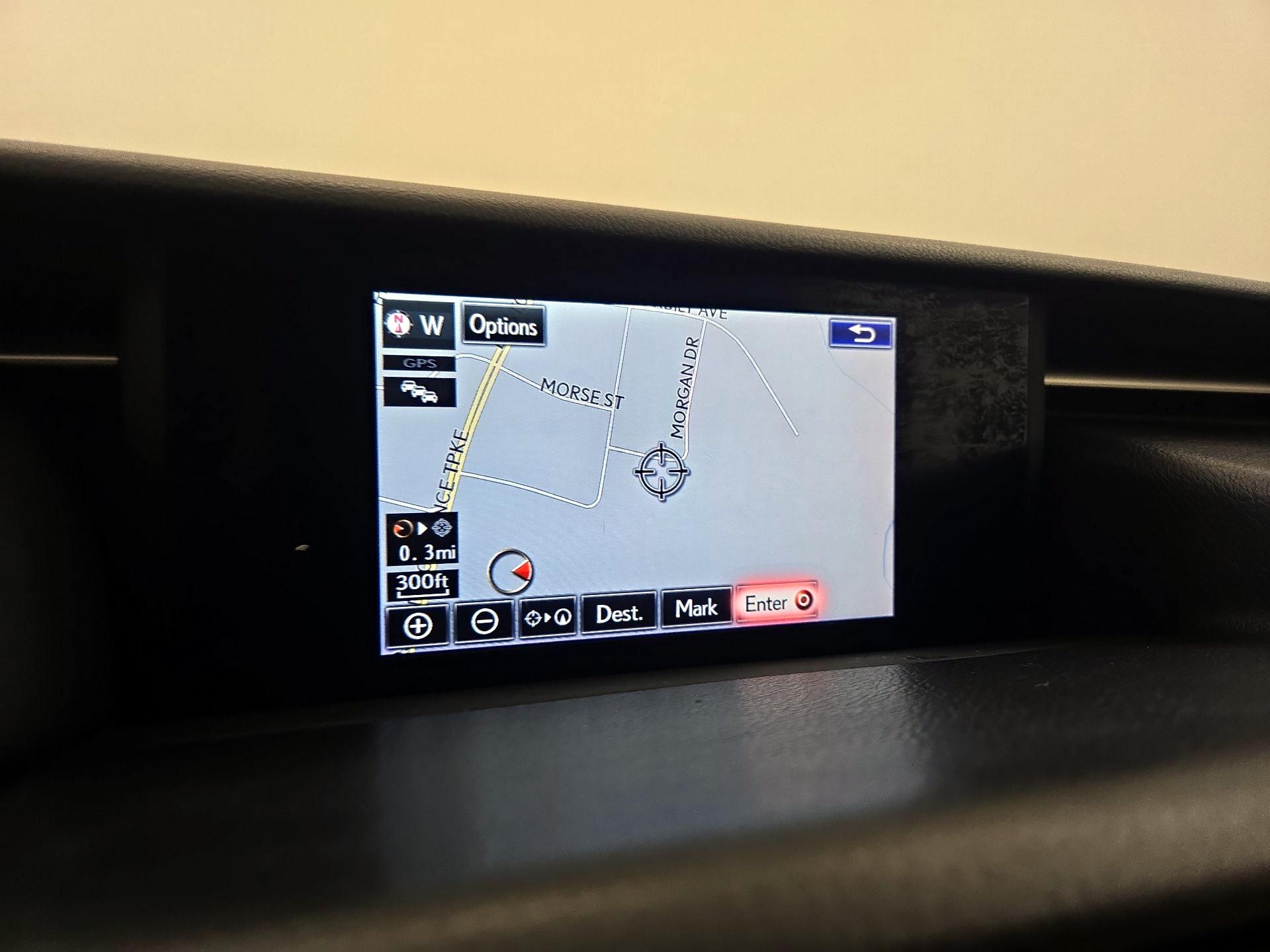 Thumbnail: 2014 Lexus IS - 14