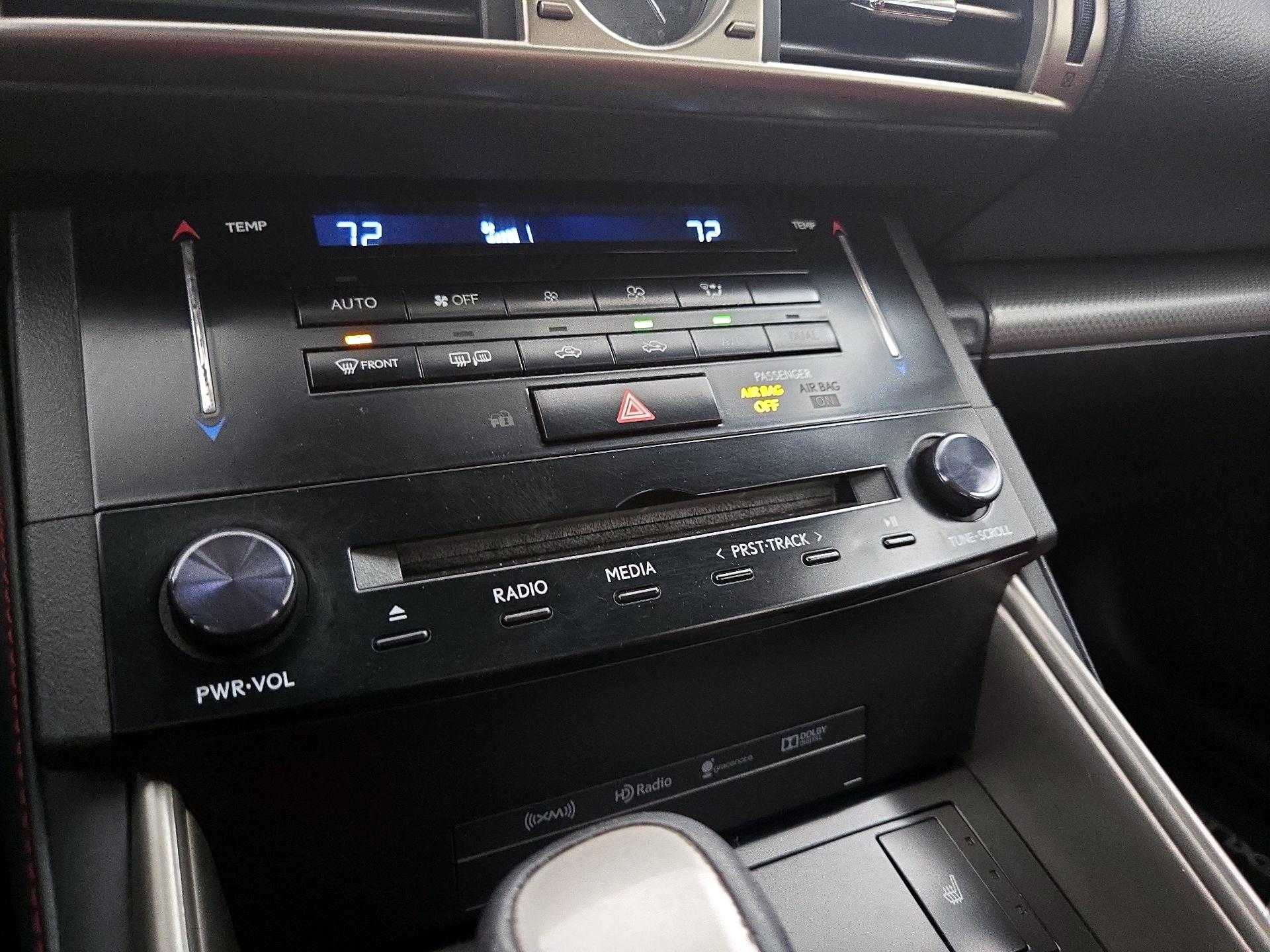 Thumbnail: 2014 Lexus IS - 17