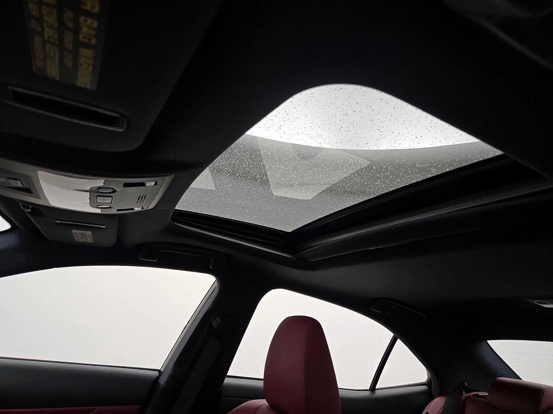 Thumbnail: 2014 Lexus IS - 20