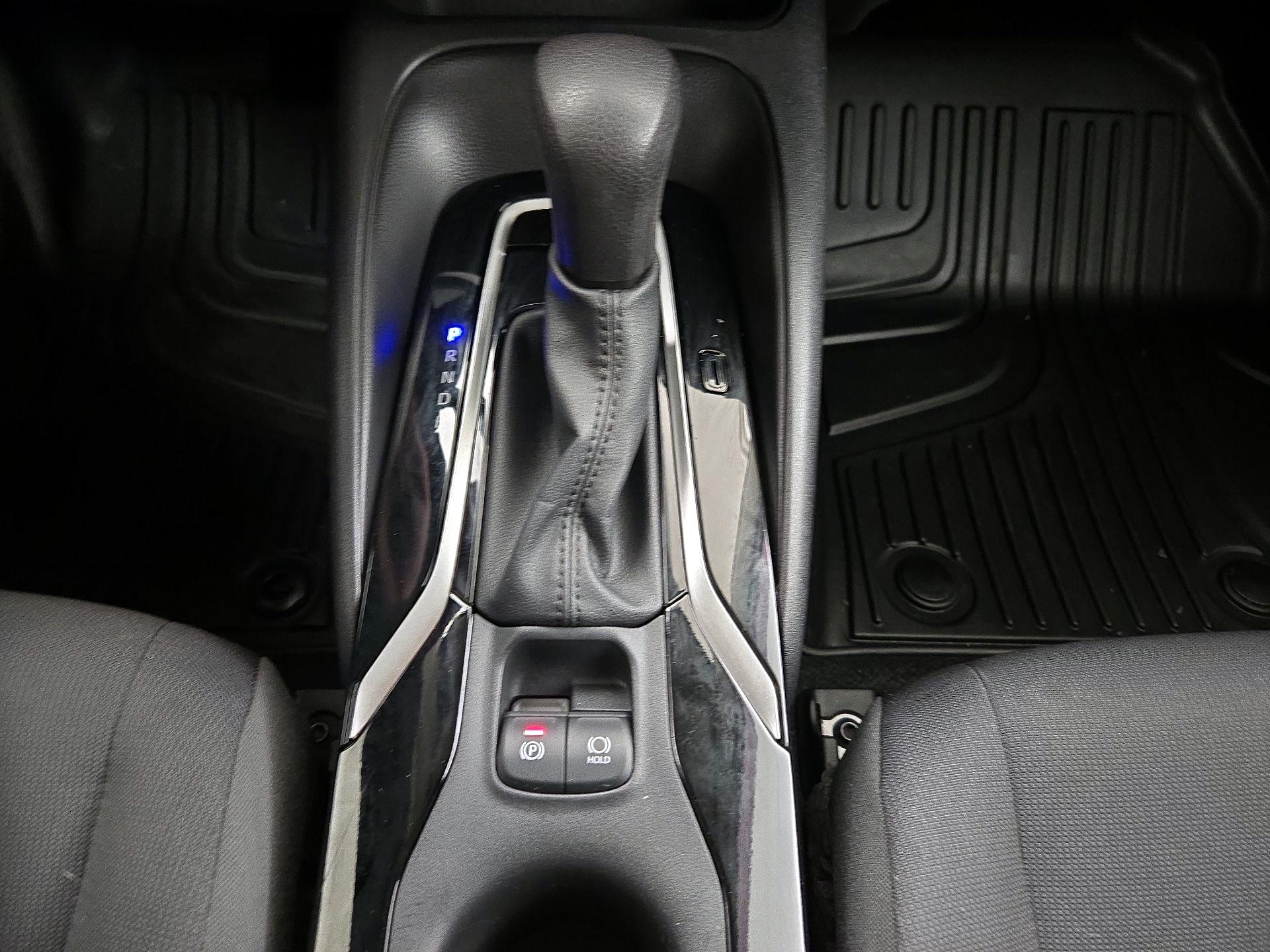 Thumbnail: 2022 Toyota Corolla - 17