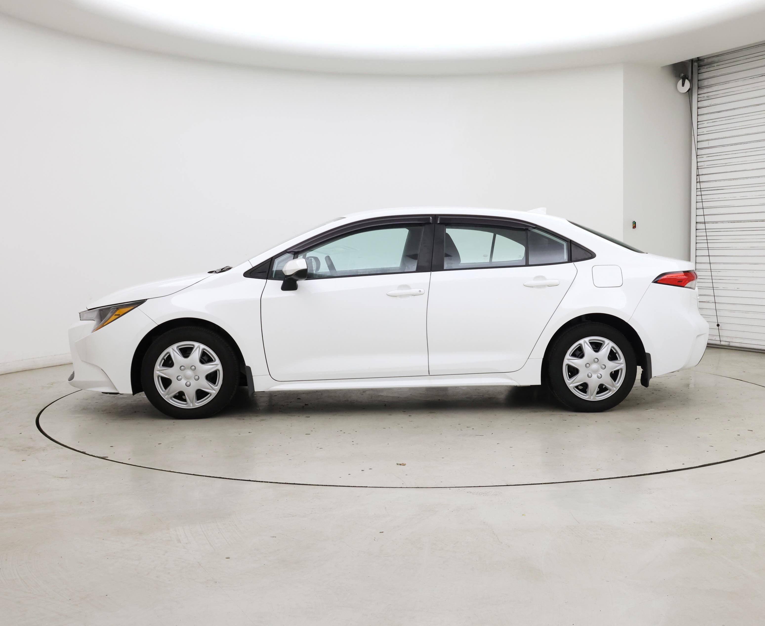 Thumbnail: 2022 Toyota Corolla - 3