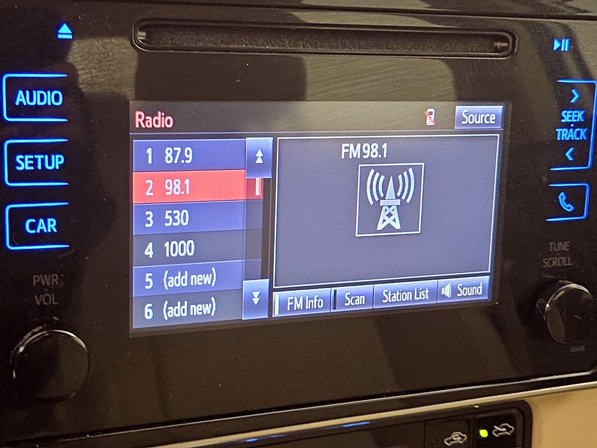 Thumbnail: 2017 Toyota Corolla - 15