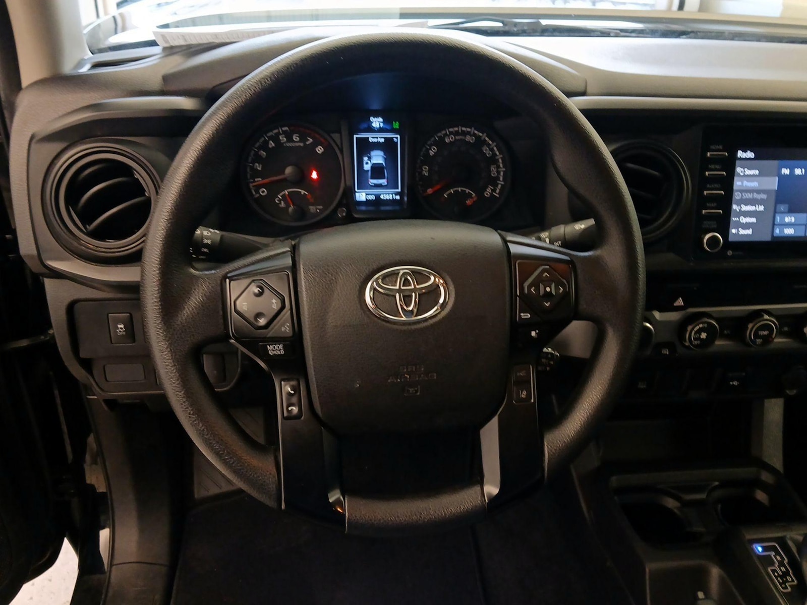 2022 Toyota Tacoma SR - Photo 11