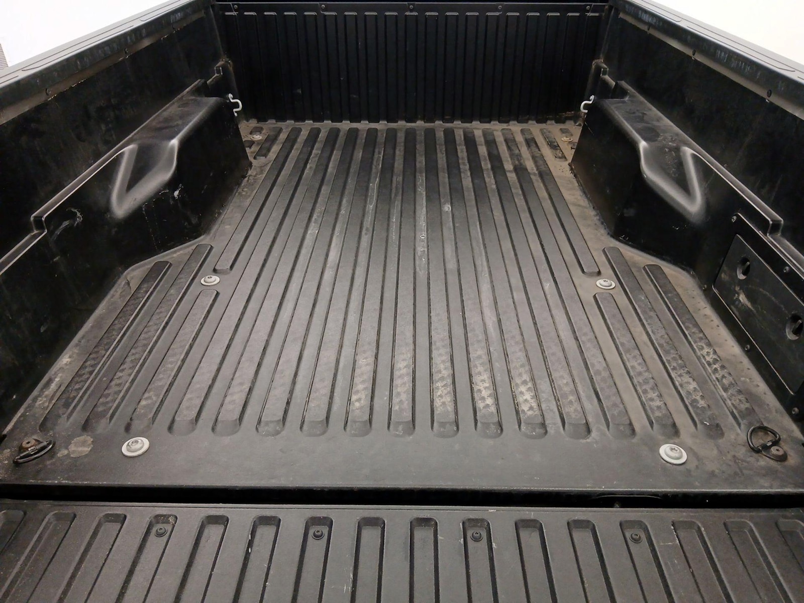 2022 Toyota Tacoma SR - Photo 20