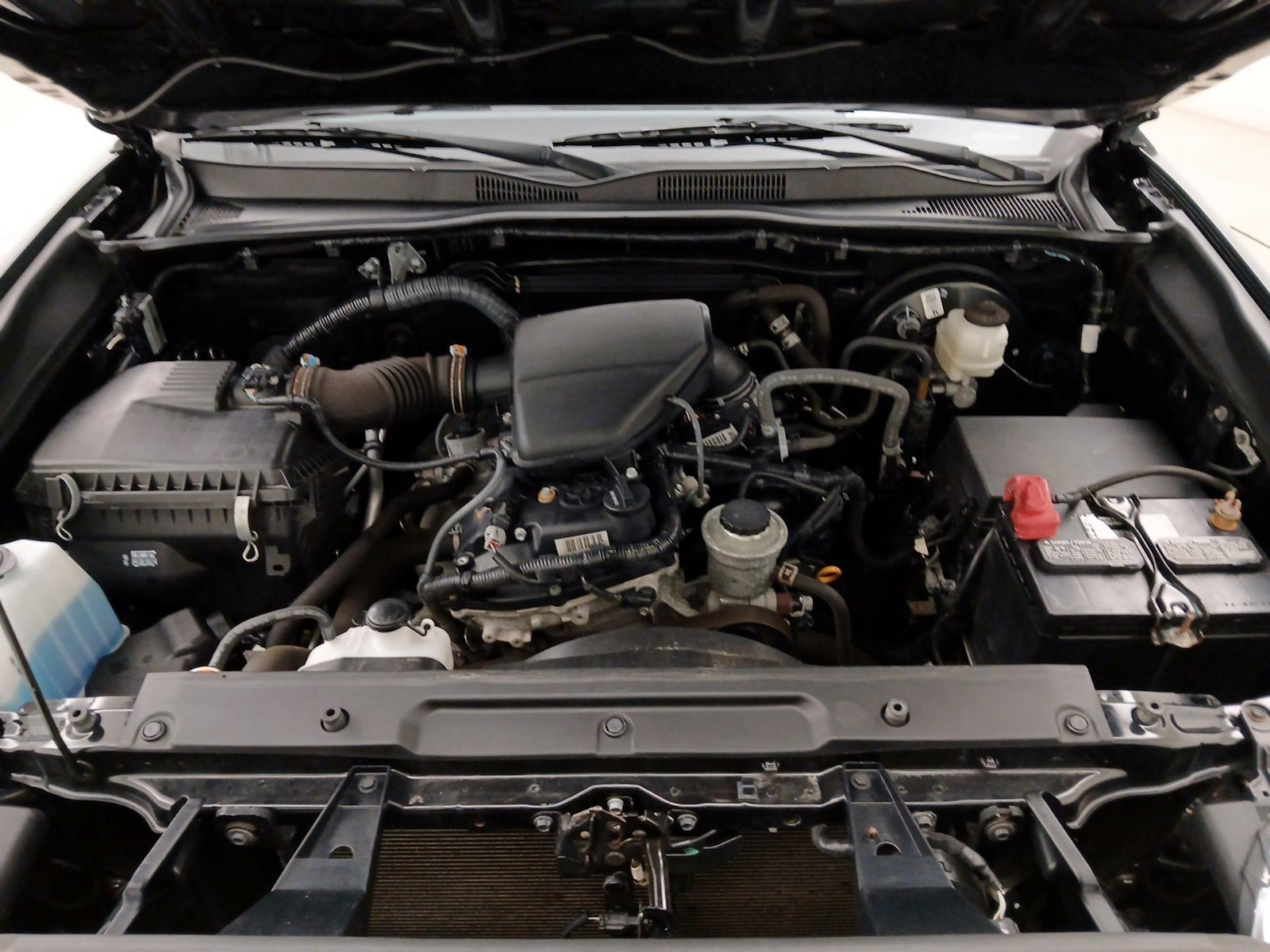 2022 Toyota Tacoma SR - Photo 21