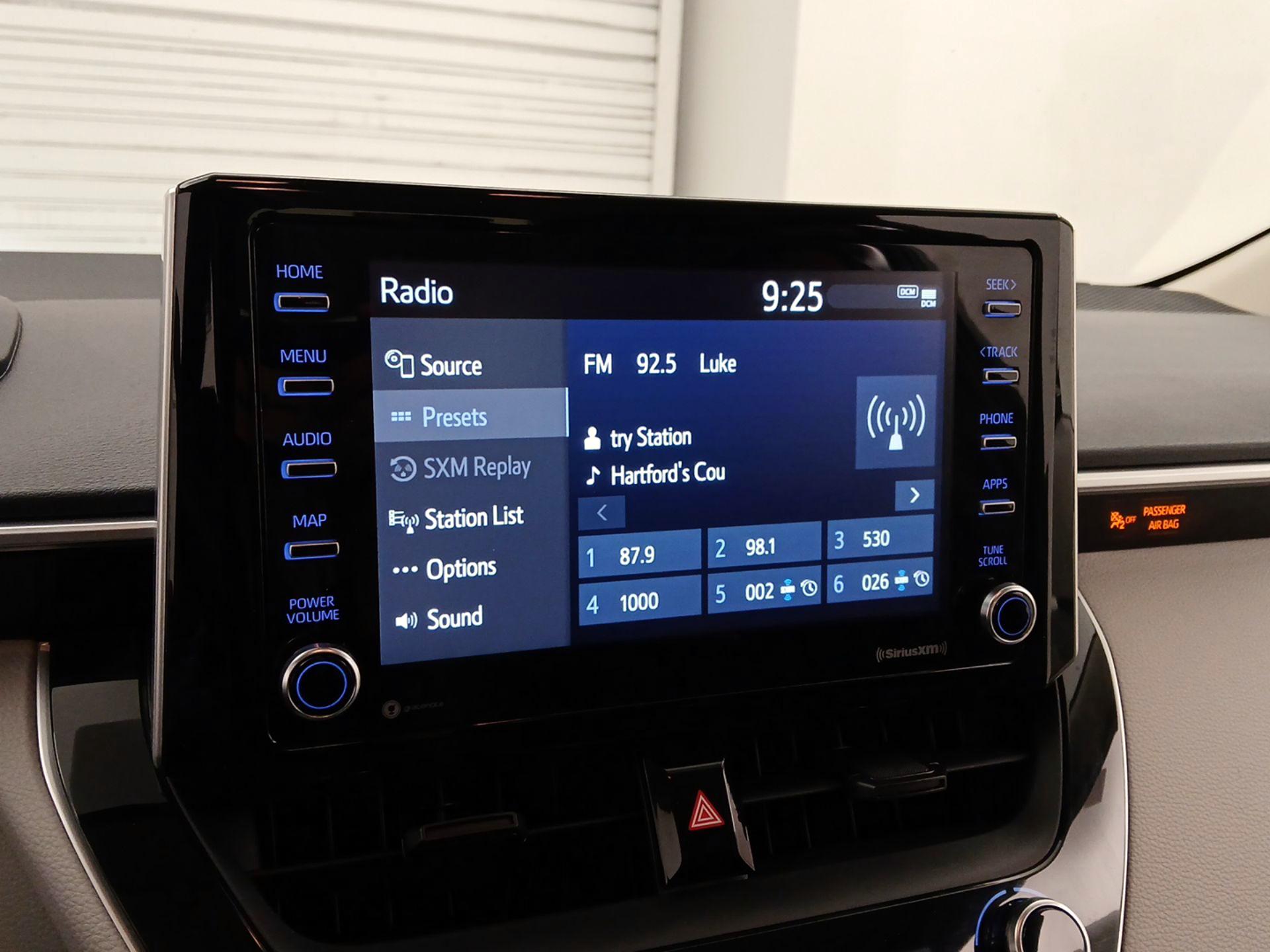 Thumbnail: 2021 Toyota Corolla - 16