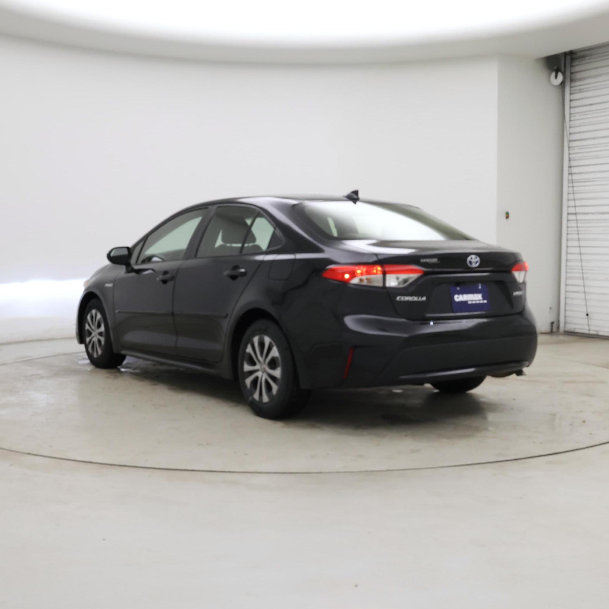 Thumbnail: 2021 Toyota Corolla - 2