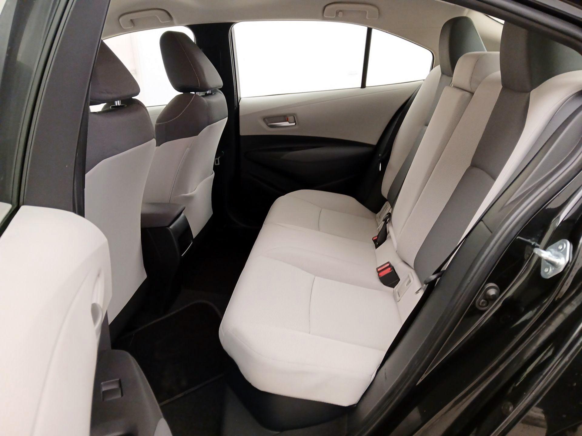 Thumbnail: 2021 Toyota Corolla - 20