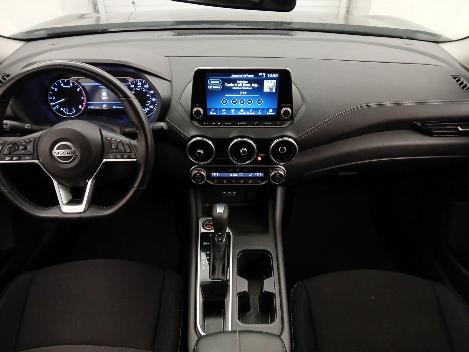 Thumbnail: 2023 Nissan Sentra - 9