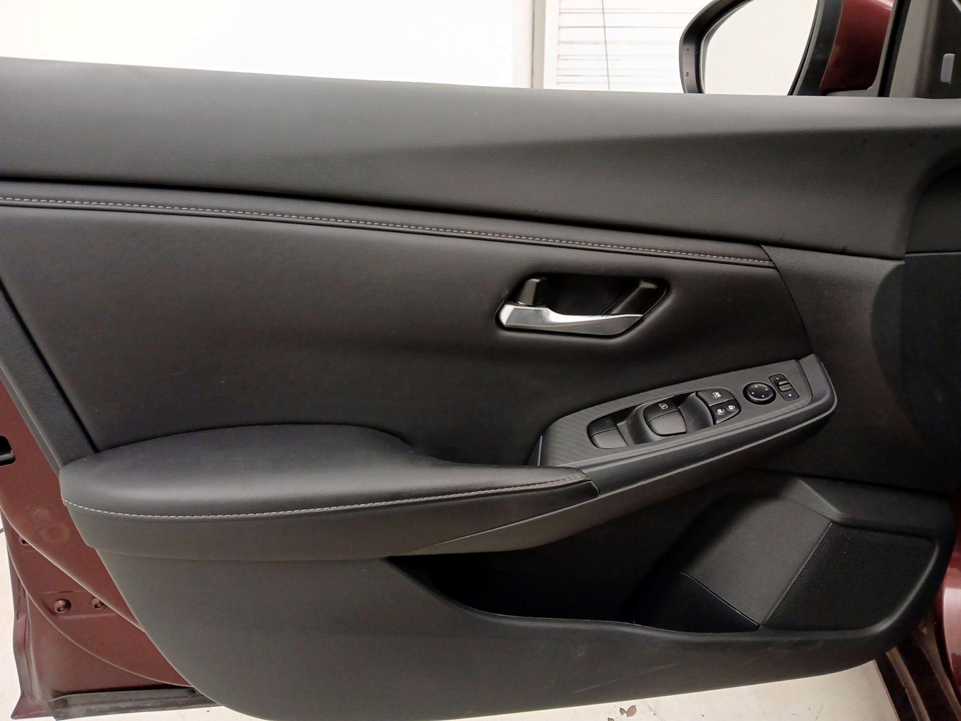 Thumbnail: 2023 Nissan Sentra - 12