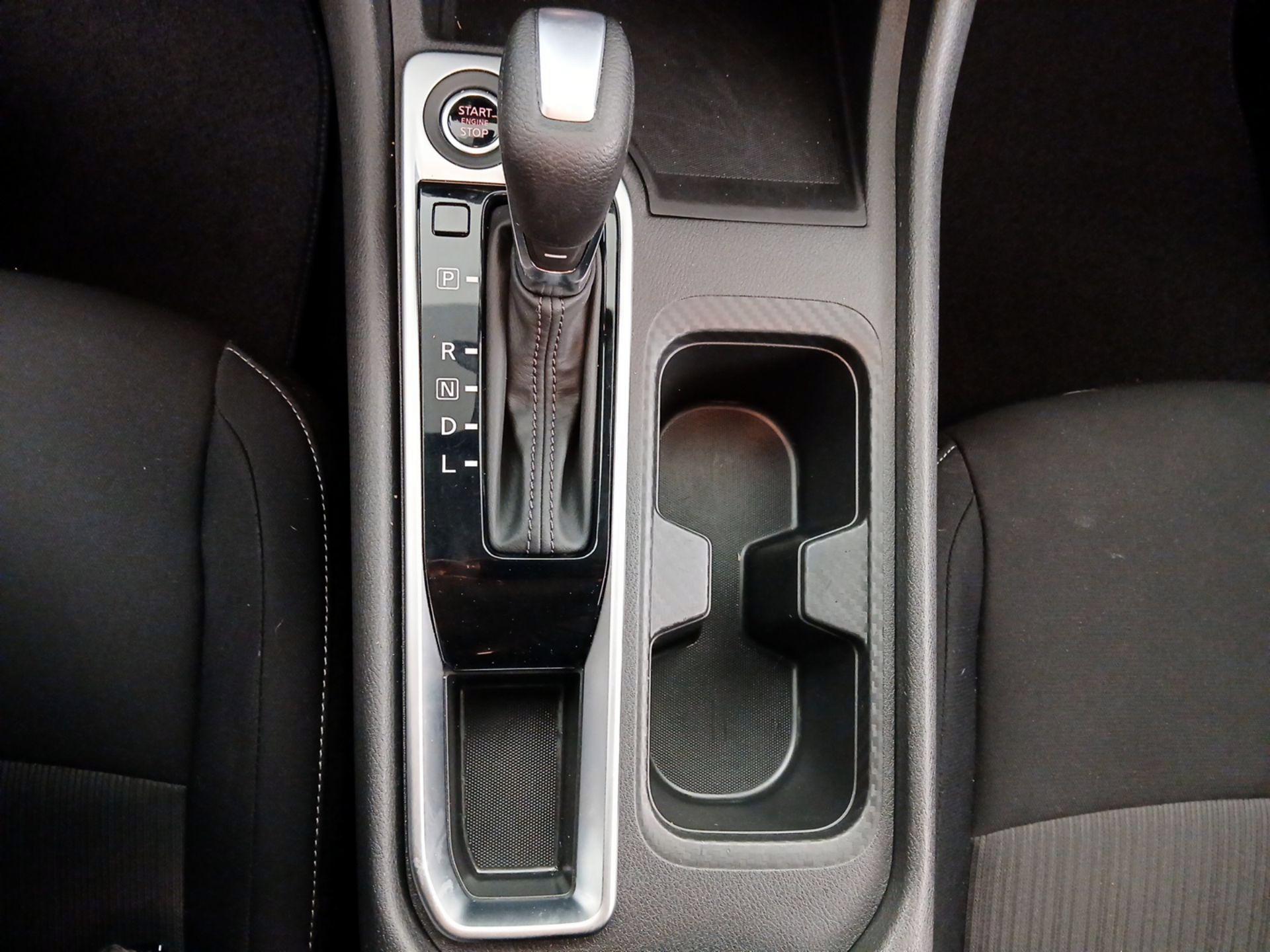 Thumbnail: 2023 Nissan Sentra - 17