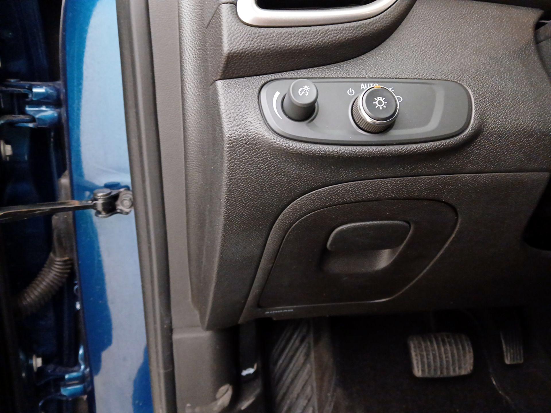 Thumbnail: 2019 Chevrolet Trax - 13