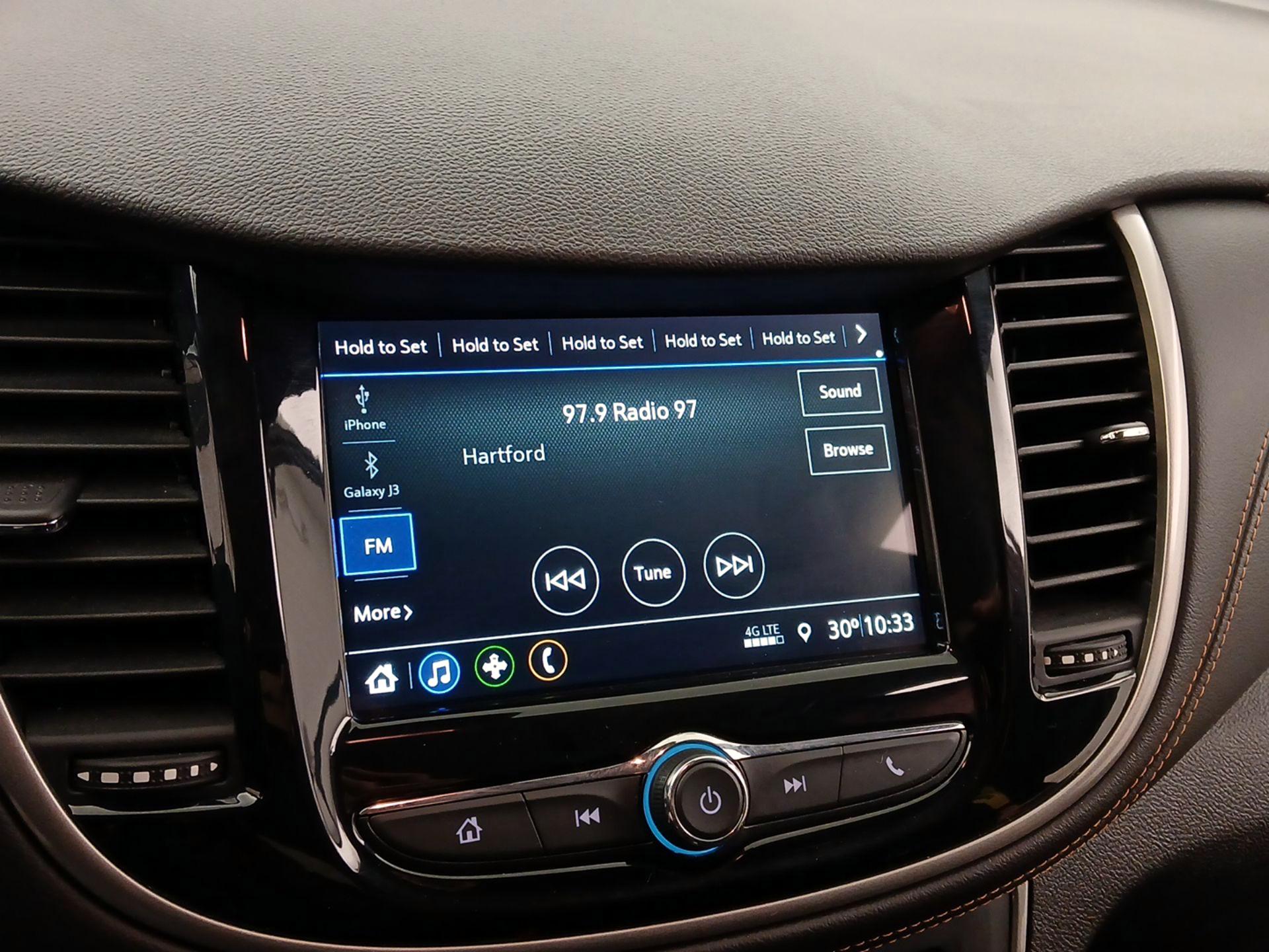 Thumbnail: 2019 Chevrolet Trax - 16