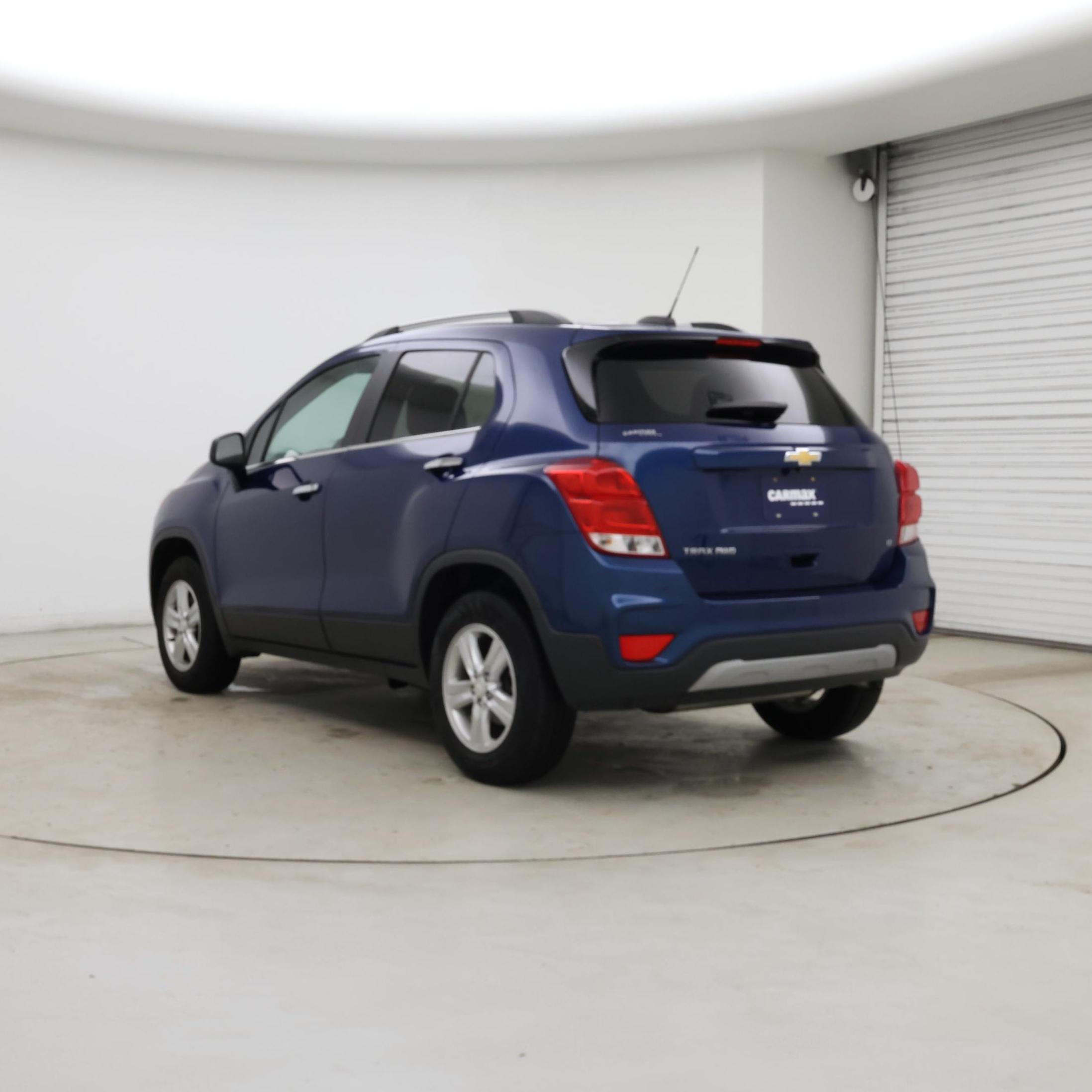 Thumbnail: 2019 Chevrolet Trax - 2