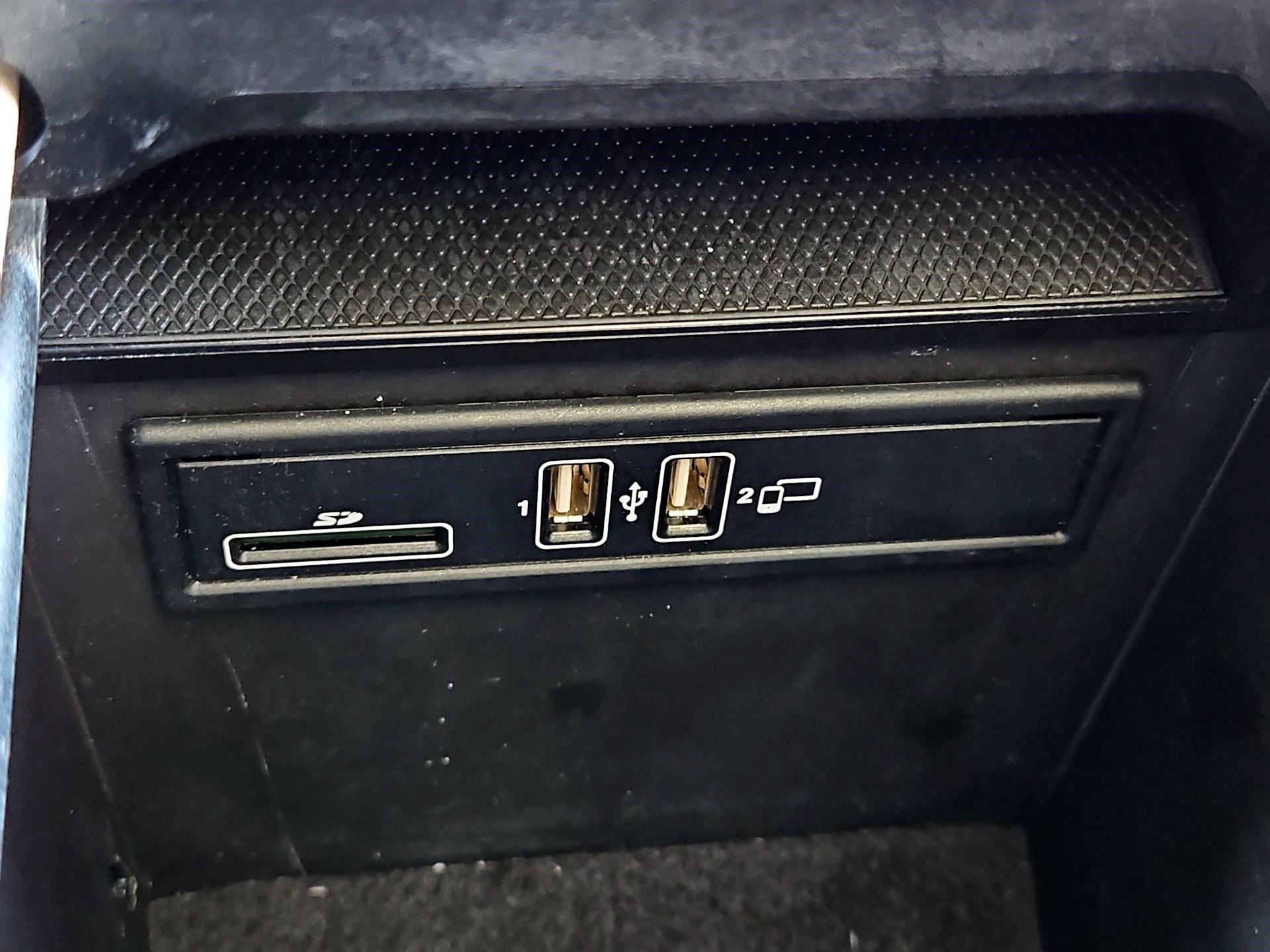 Thumbnail: 2019 Mercedes-Benz GLC - 16