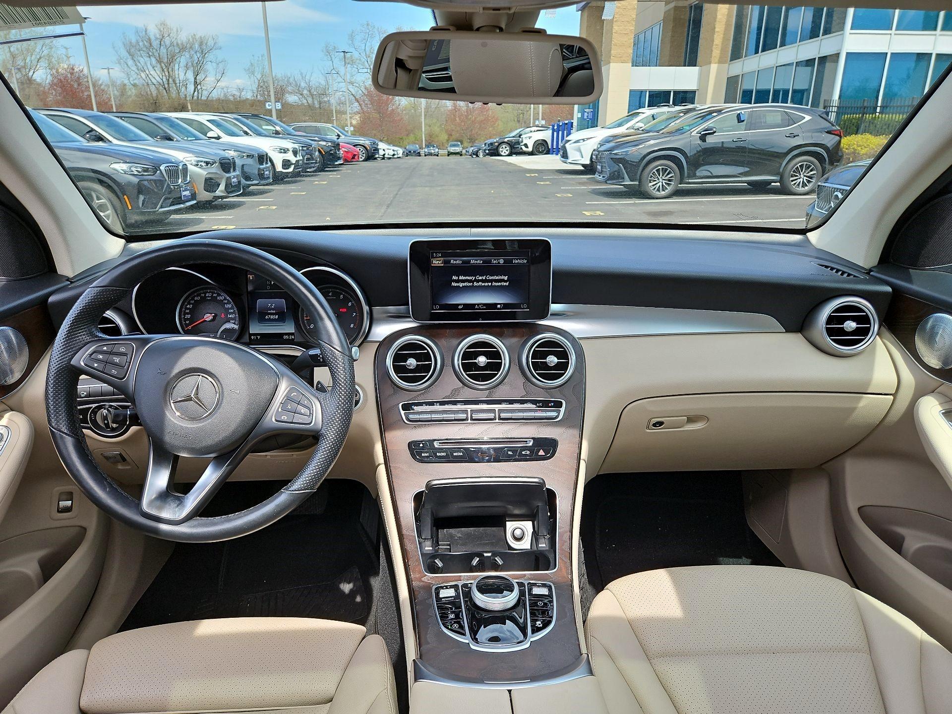 Thumbnail: 2019 Mercedes-Benz GLC - 8