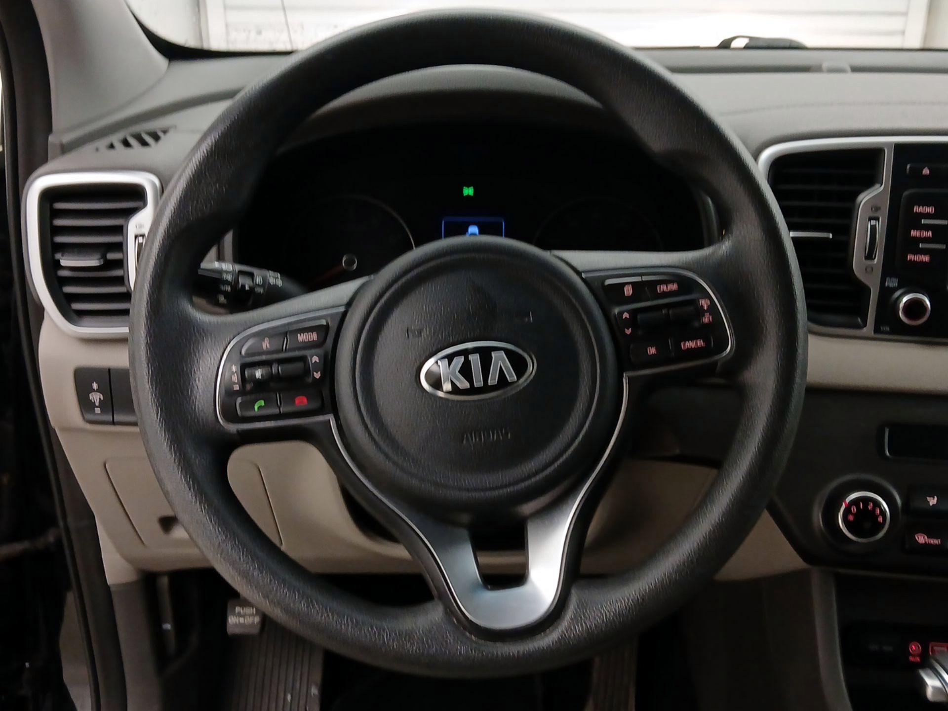 Thumbnail: 2017 Kia Sportage - 10
