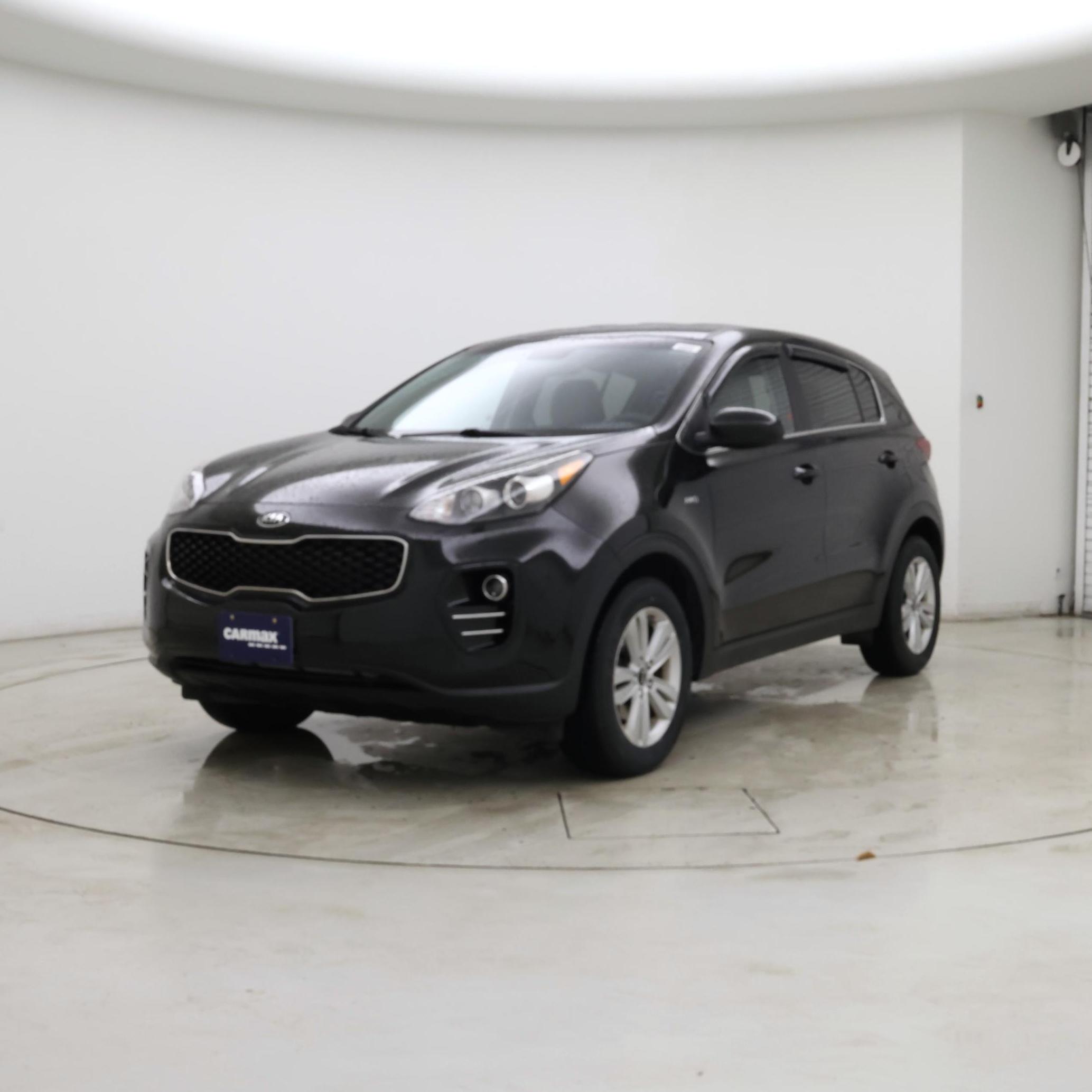 Thumbnail: 2017 Kia Sportage - 4