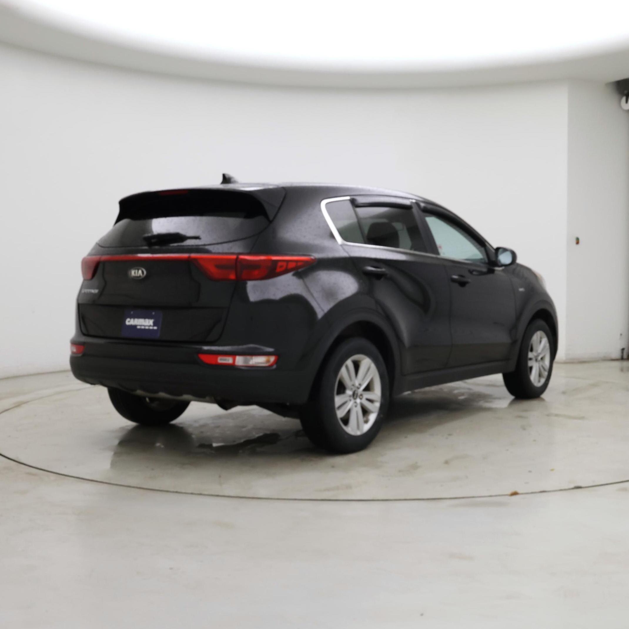 Thumbnail: 2017 Kia Sportage - 8