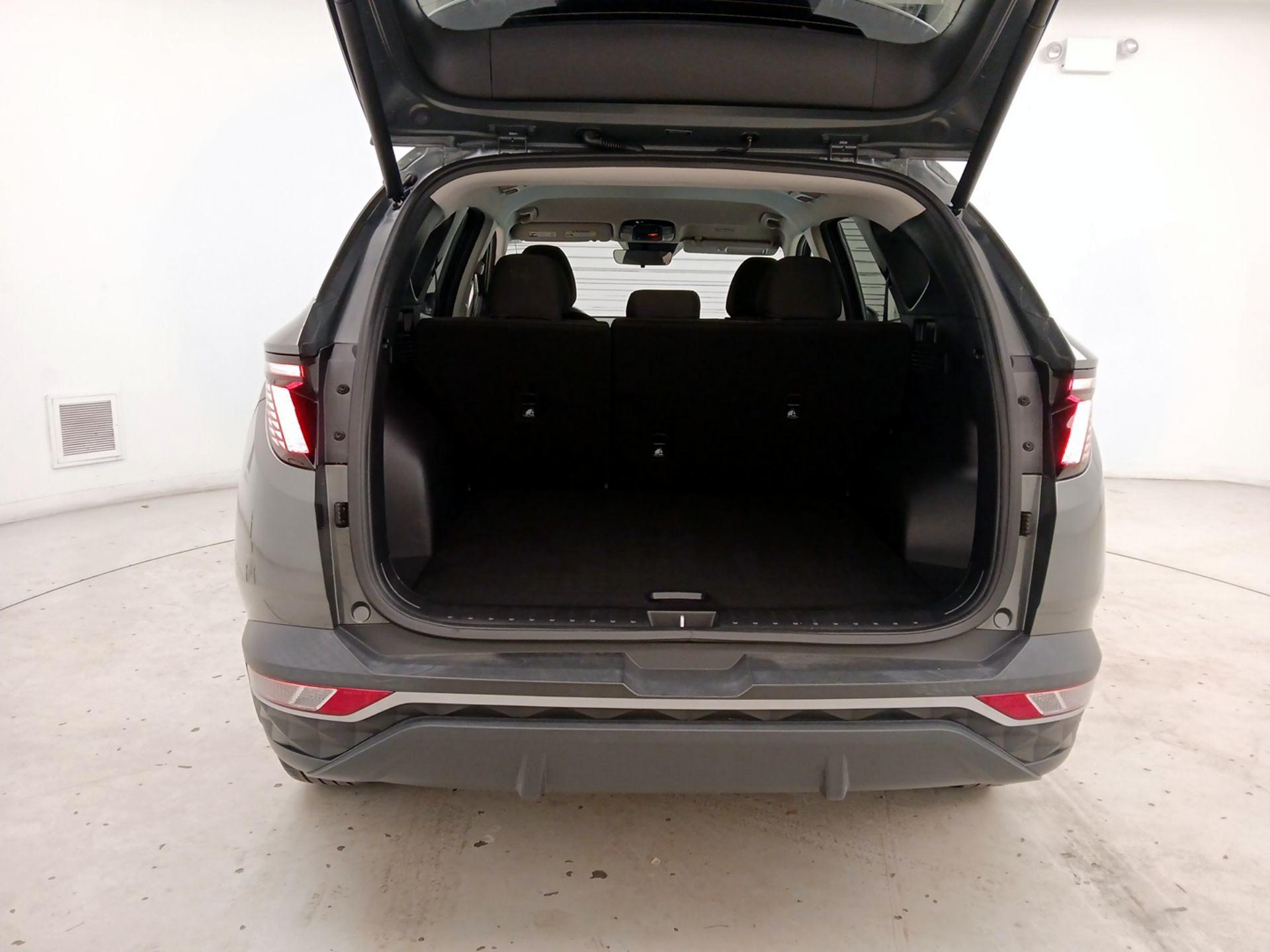 Thumbnail: 2023 Hyundai Tucson - 20