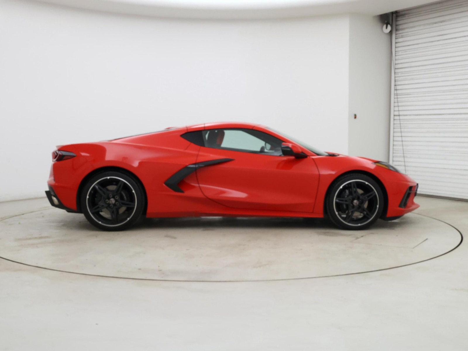 2025 Chevrolet Corvette 1LT - Photo 8