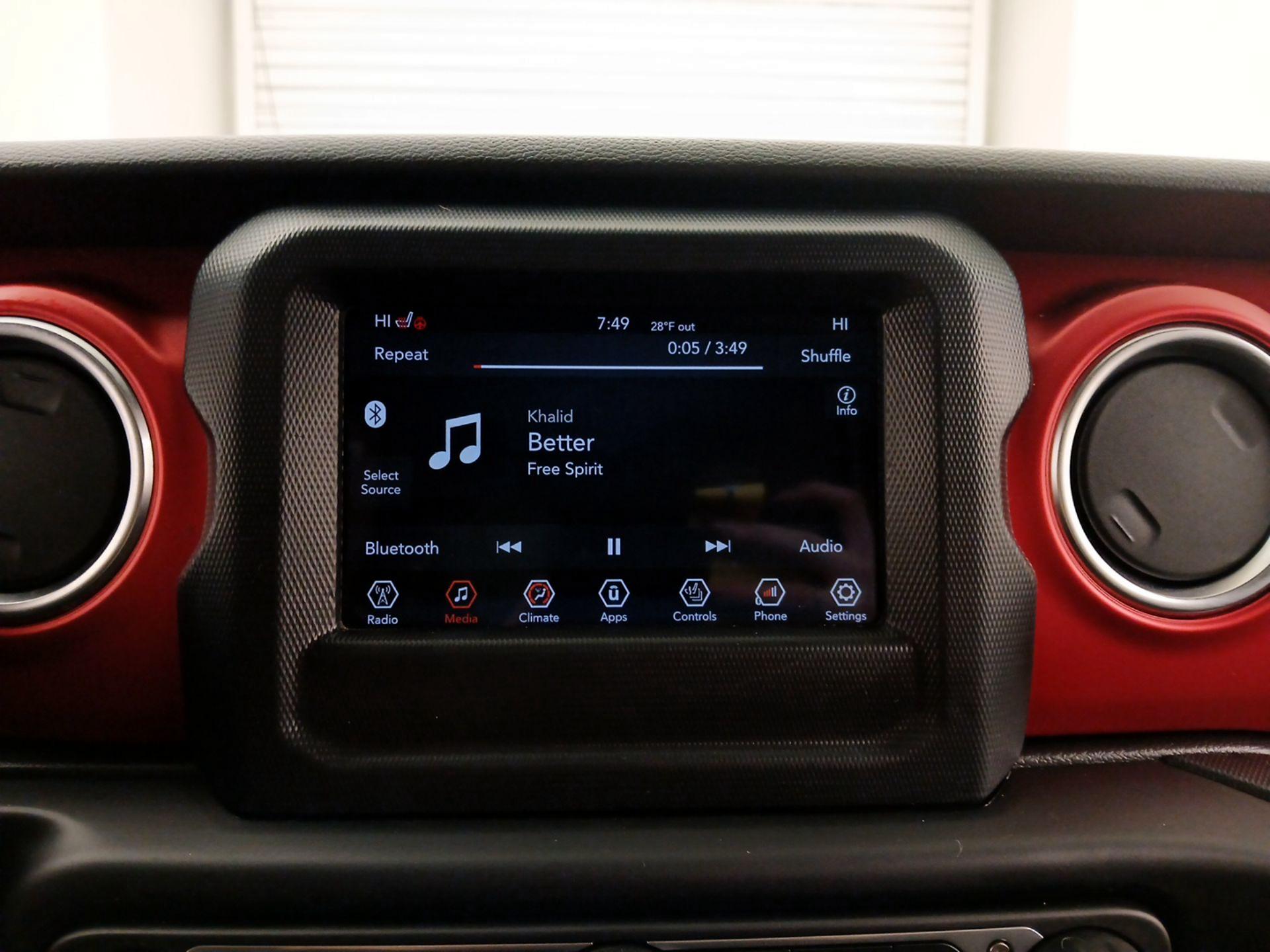 Thumbnail: 2021 Jeep Wrangler - 15