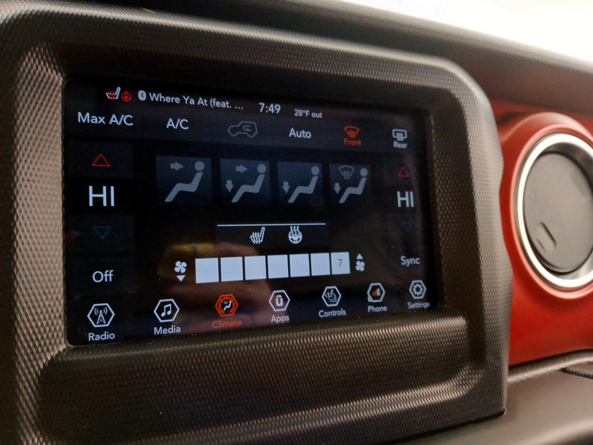 Thumbnail: 2021 Jeep Wrangler - 16