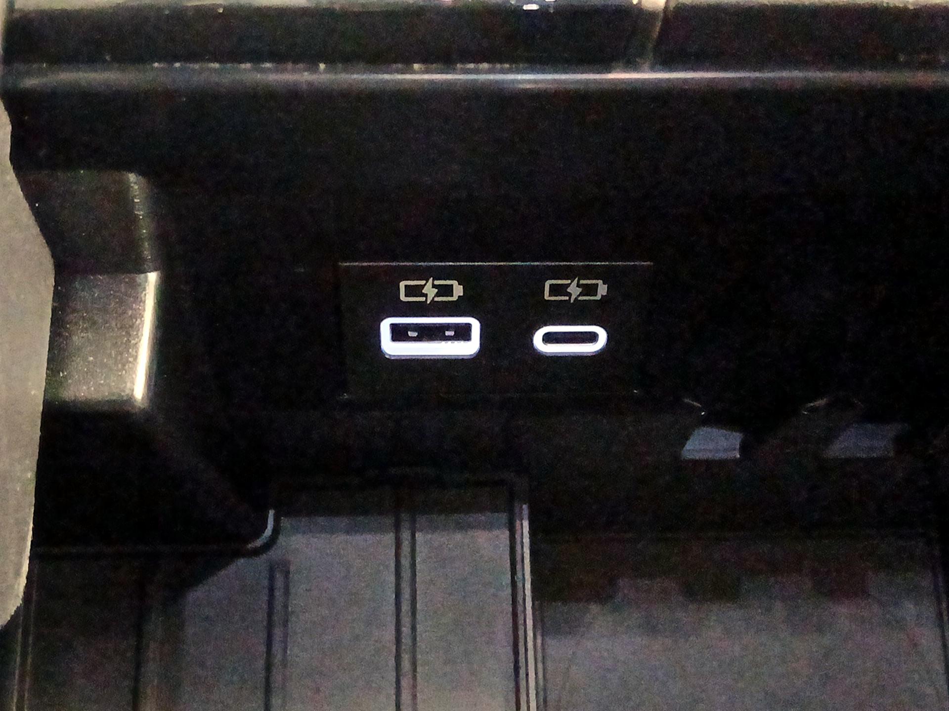 Thumbnail: 2025 Toyota Tundra - 18